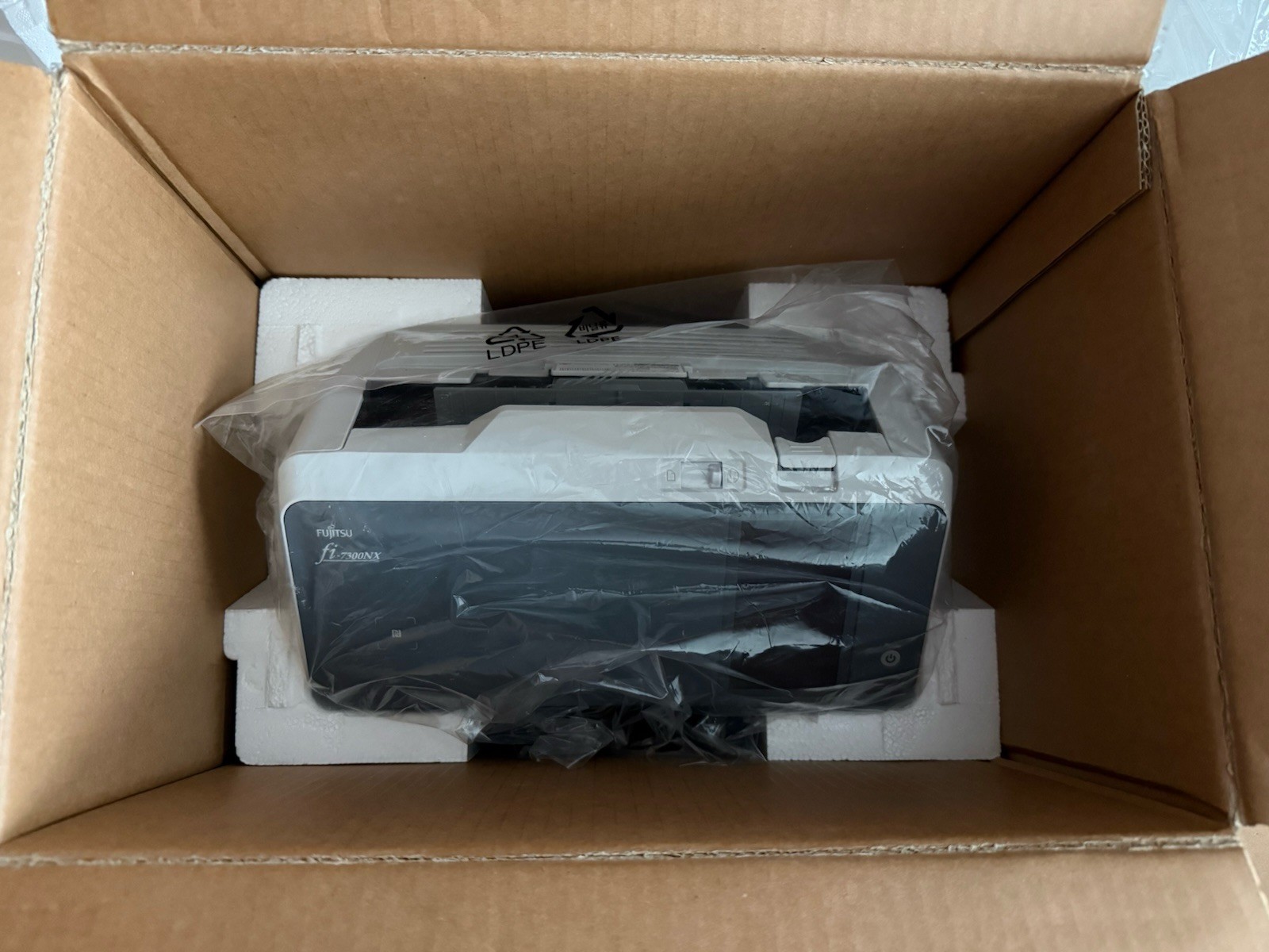 Fujitsu fi-7300NX PA03768-B005 Workgroup Scanner