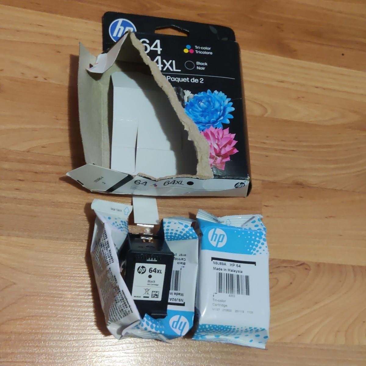 HP 64XL Black And 64 Tricolor Original Genuine Ink Cartridges Exp 11/2027 – Read