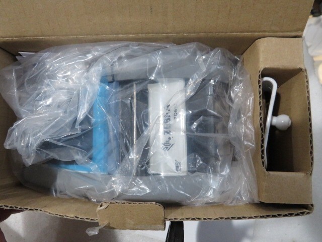 New Zebra ZQ610 Direct Thermal Label Printer ZQ61-HUFA000-00 WIFI, BLUE AND IOS