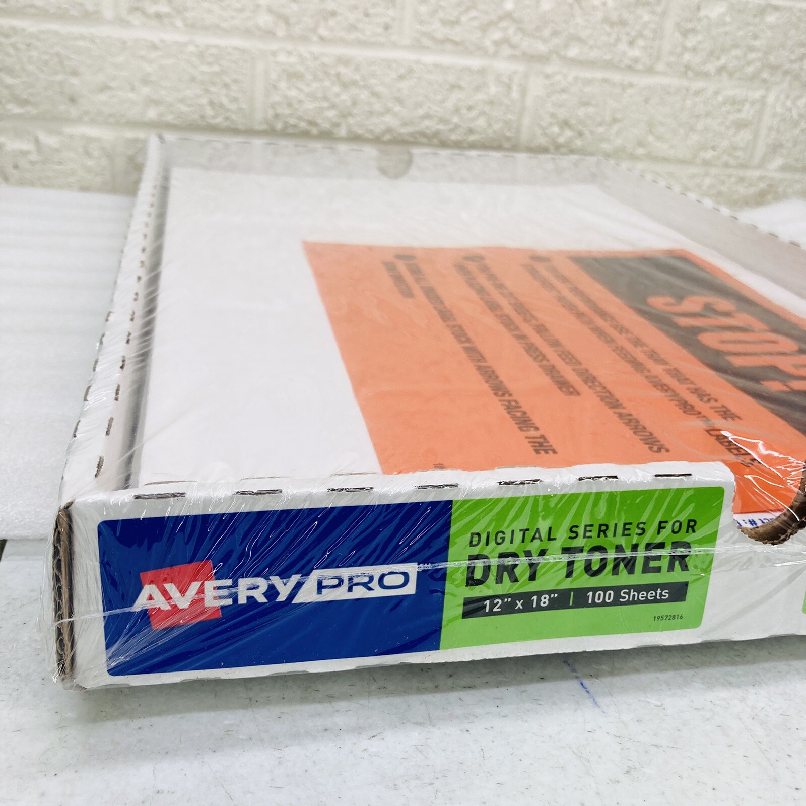 NEW‼ Avery PRO White Matte 12″ x 18″ Full Sheet Labels Dry Toner .5″ x 1.75″ 16K