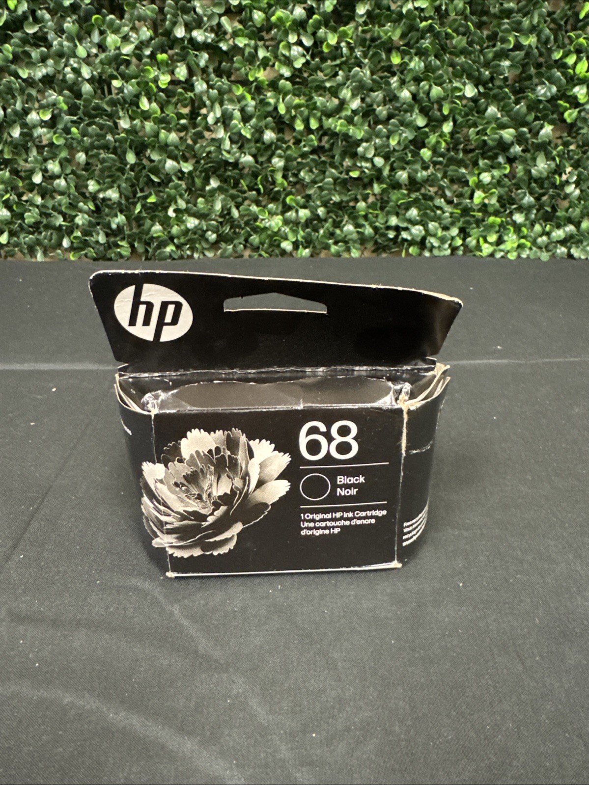 HP 68 Black Original Ink Cartridge, Exp: 04/2027