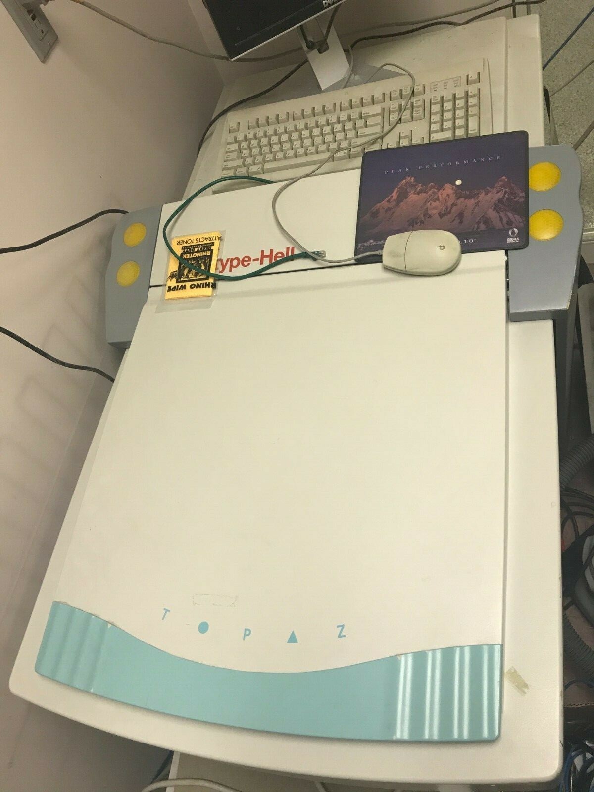 Topaz Linotype-Hell Flatbed Scanner with LinoColor Color Management