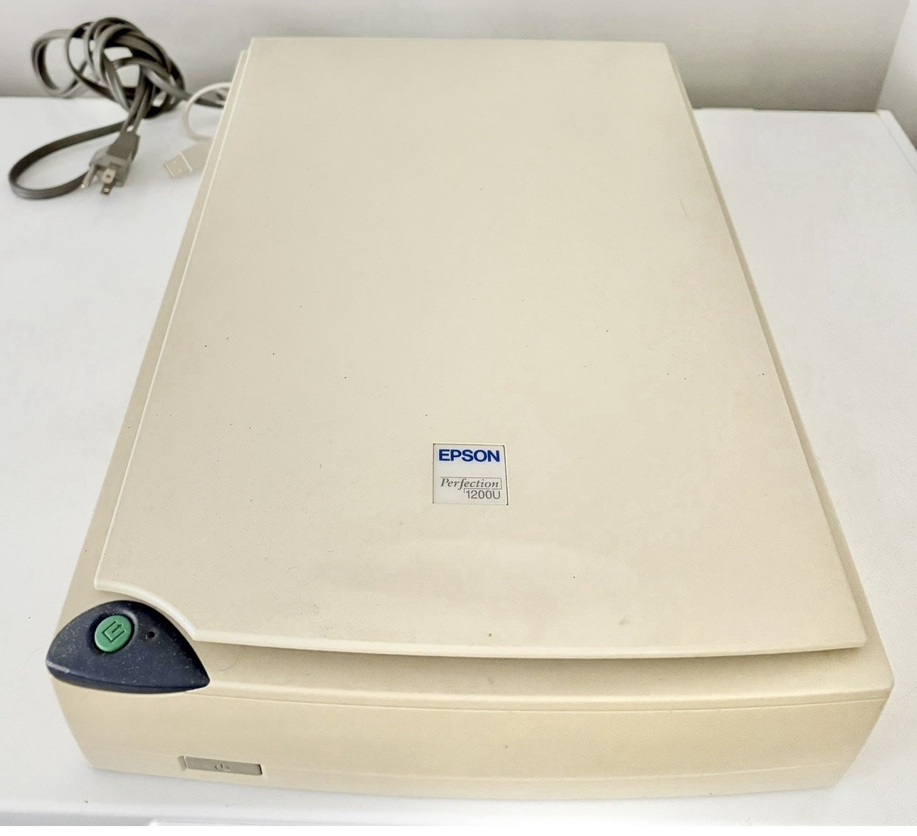 Epson Perfection 1200U Flatbed Scanner (G752A) – Tested