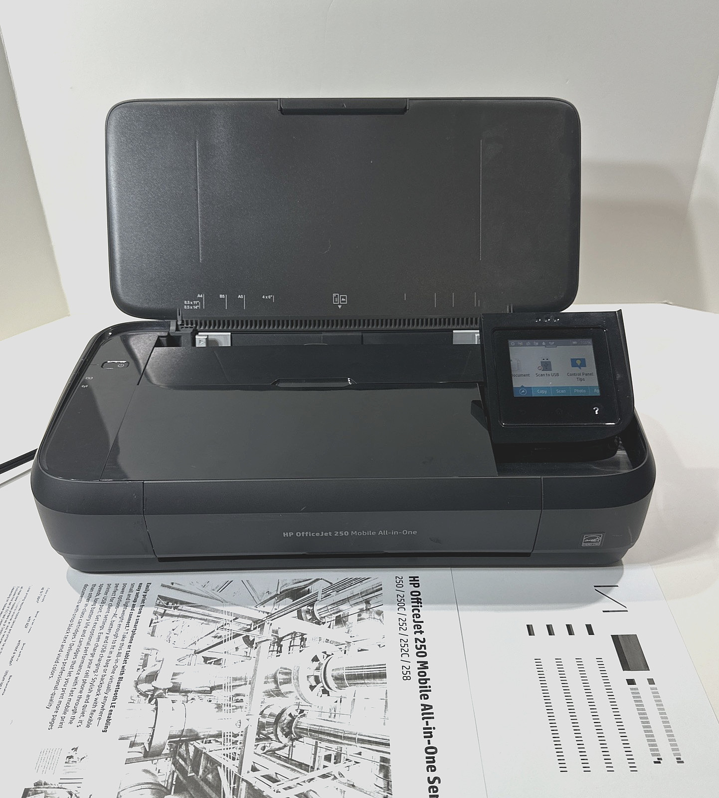 HP Officejet 250 Mobile All-In-One w/ Battery and Case Black Ink Installed 7-202