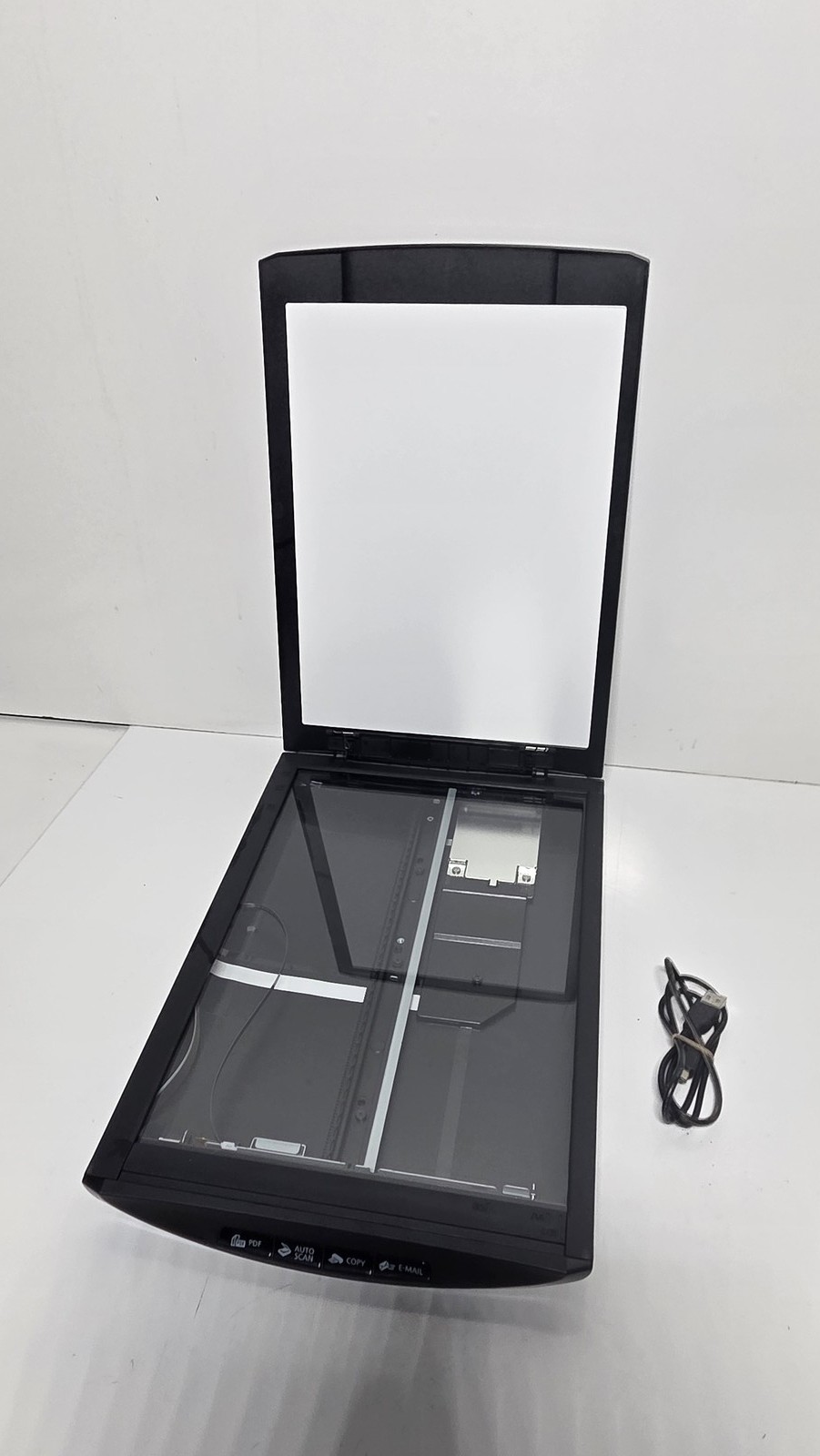 Canon CanoScan LiDE 110 Flatbed Scanner – Compact & Efficient USB Powered