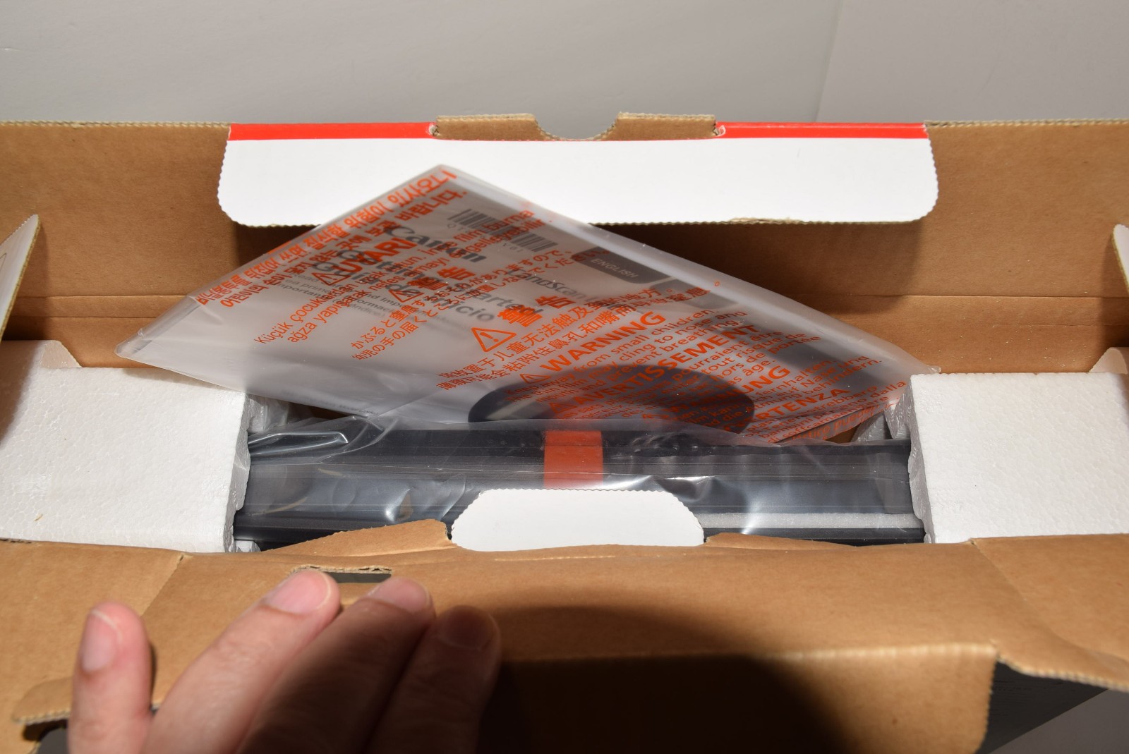 Canon CanoScan LiDE 300 Flatbed Color Image Scanner 2400 dpi – New Open Box USB