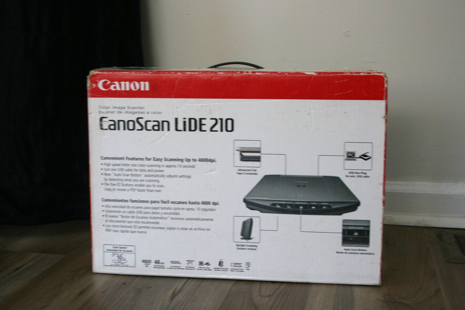 Canon CanoScan LiDE 210 Flatbed Scanner