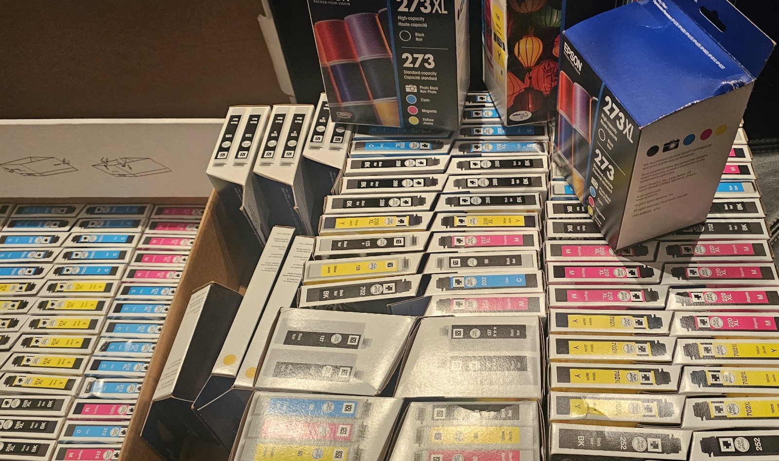 241 PIECE LOT NIB Genuine EPSON SEALED INK CARTRIDGE WHOLESALE 127 200 220 786