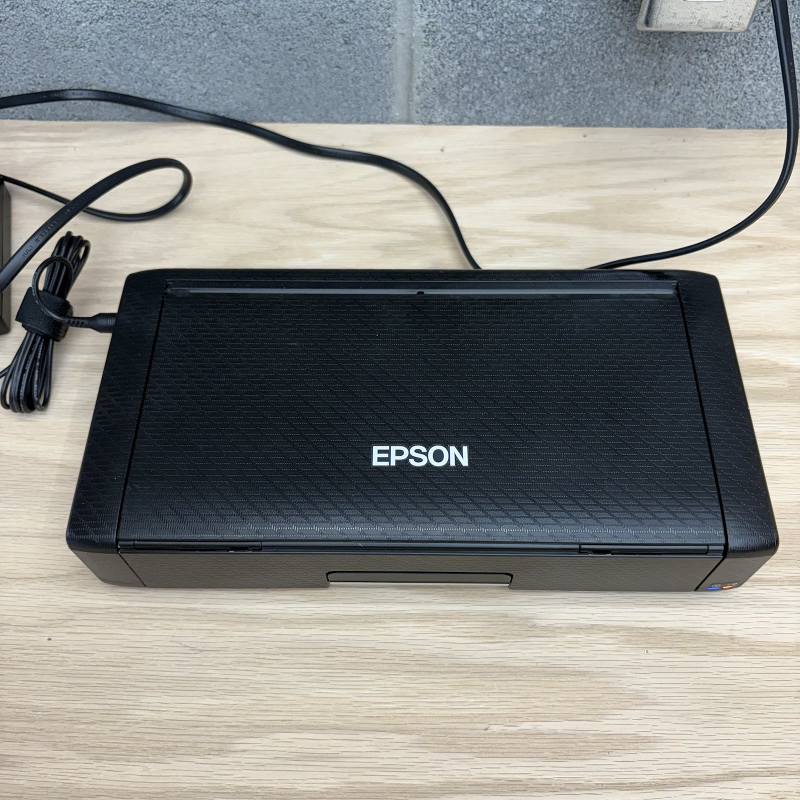 Epson WorkForce WF-110 Inkjet Mobile Printer Rechargeable Portable EUC