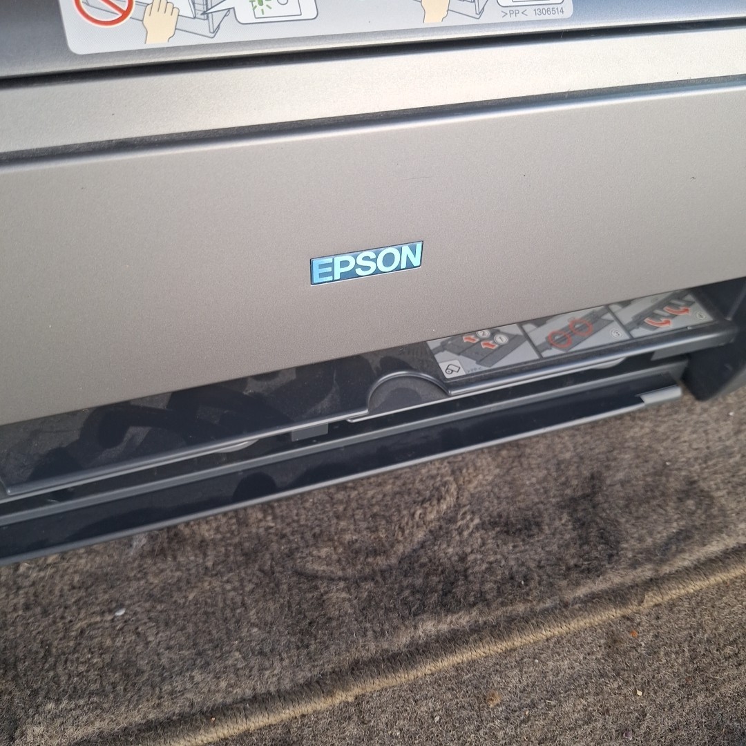 Epson Stylus Photo R1800 Digital Photo Inkjet Printer Works