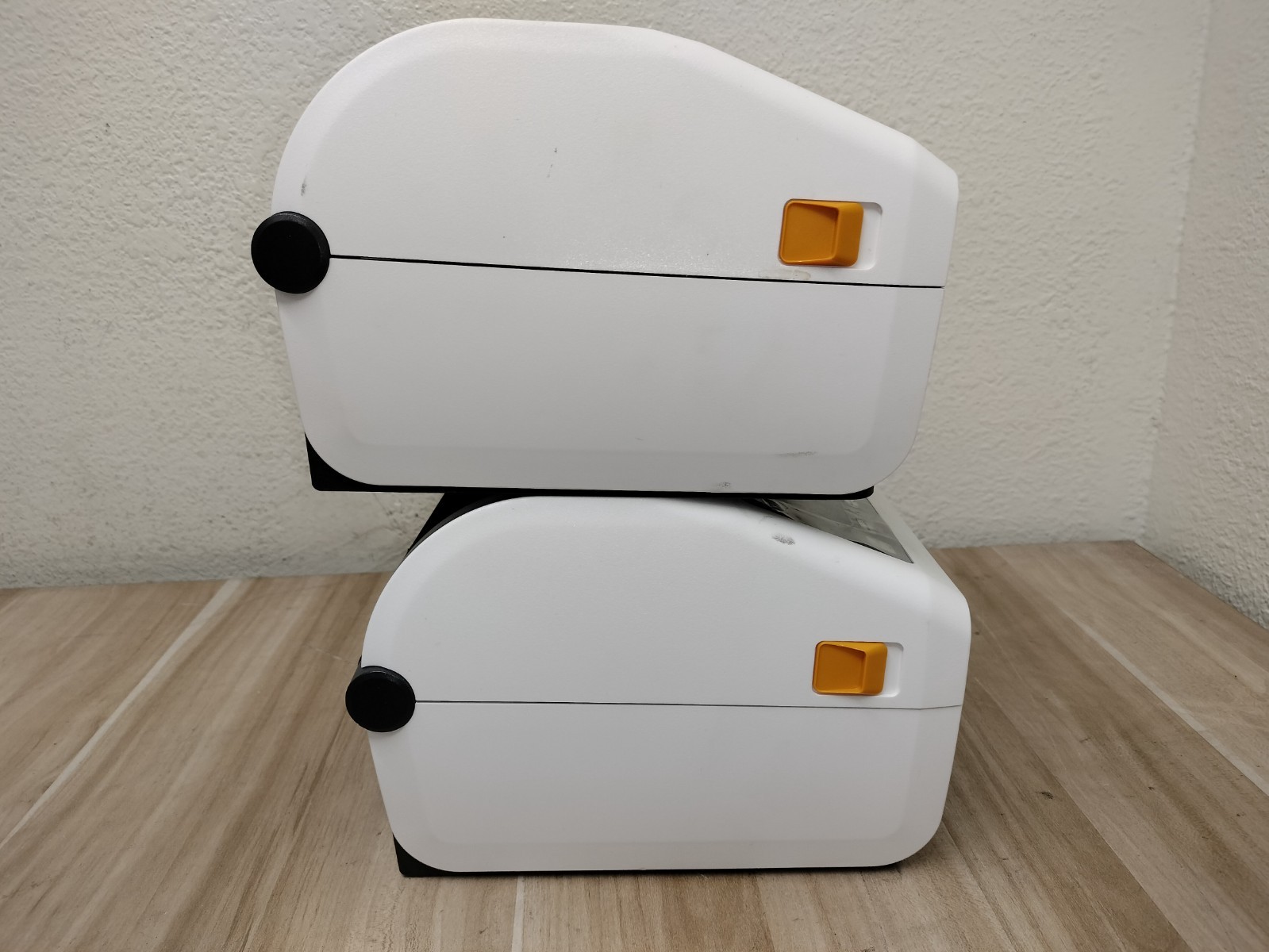LOT OF 2 – Zebra ZD620 Direct Thermal Barcode Label Printer USB LAN Network BT