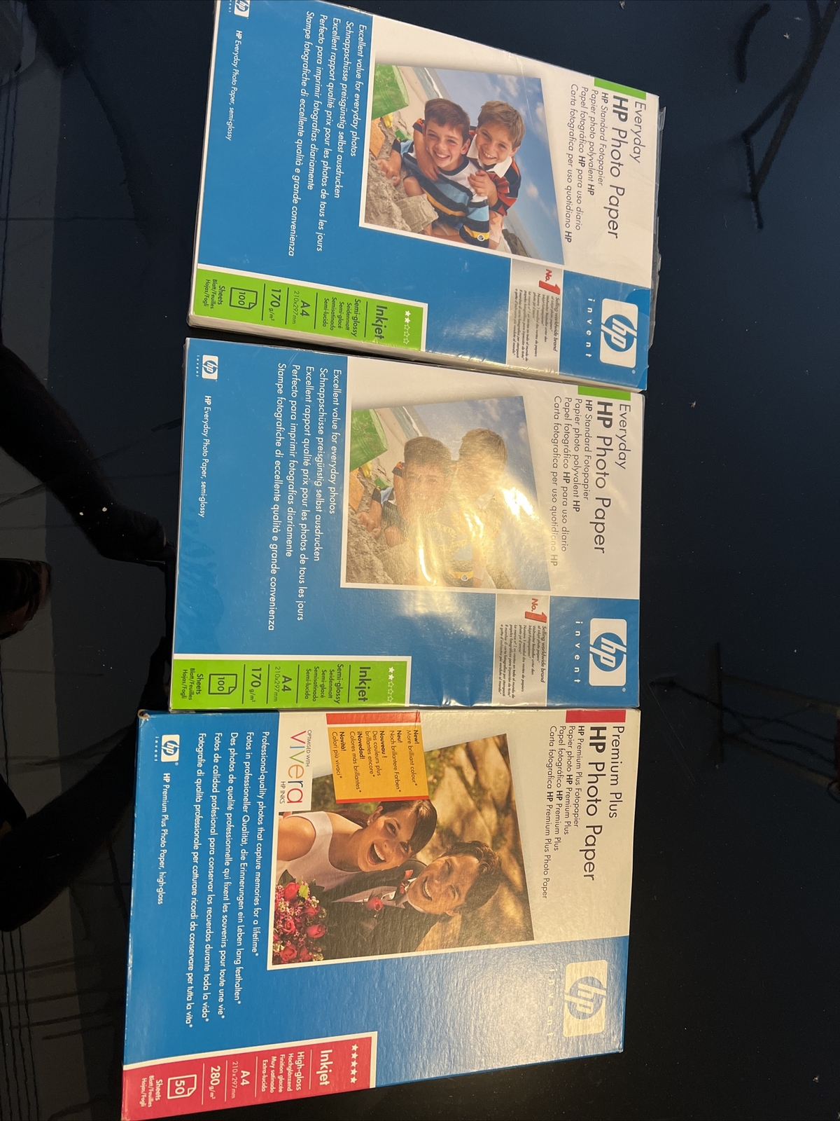 3 HP Advanced Photo Paper size A4 Semi-Glossy & high gloss, 3 100 sheet packages
