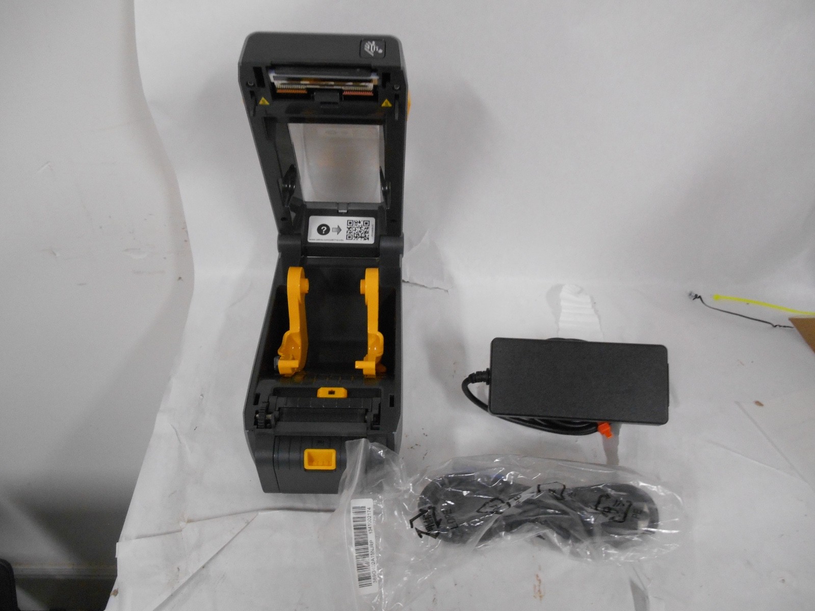 Zebra ZD611 Direct Thermal Label Printer ZD6A022-D11B01EZ Wifi/BT/USB