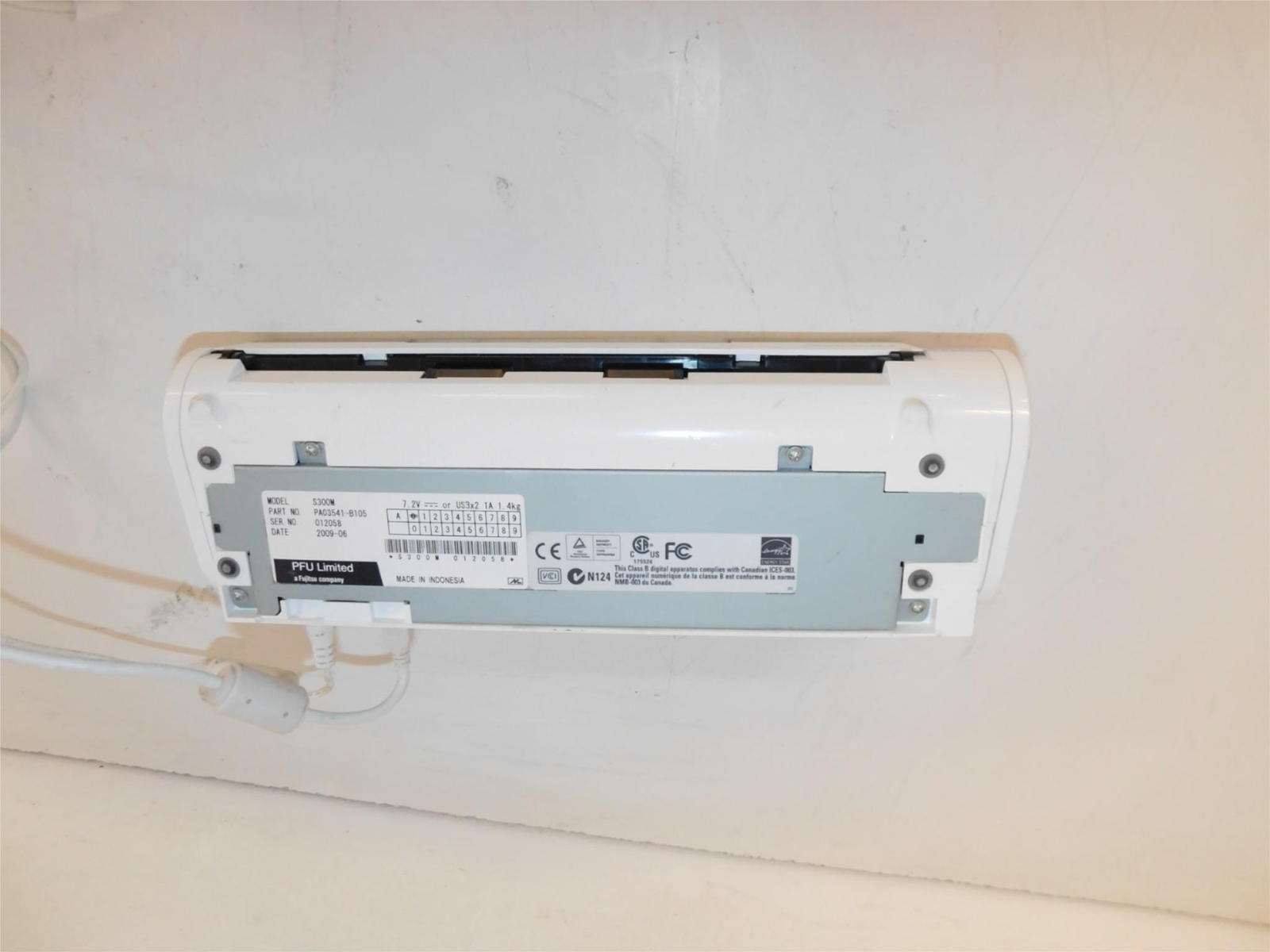 ^^ FUJITSU S300M SCANSNAP SCANNER (SMJ127)