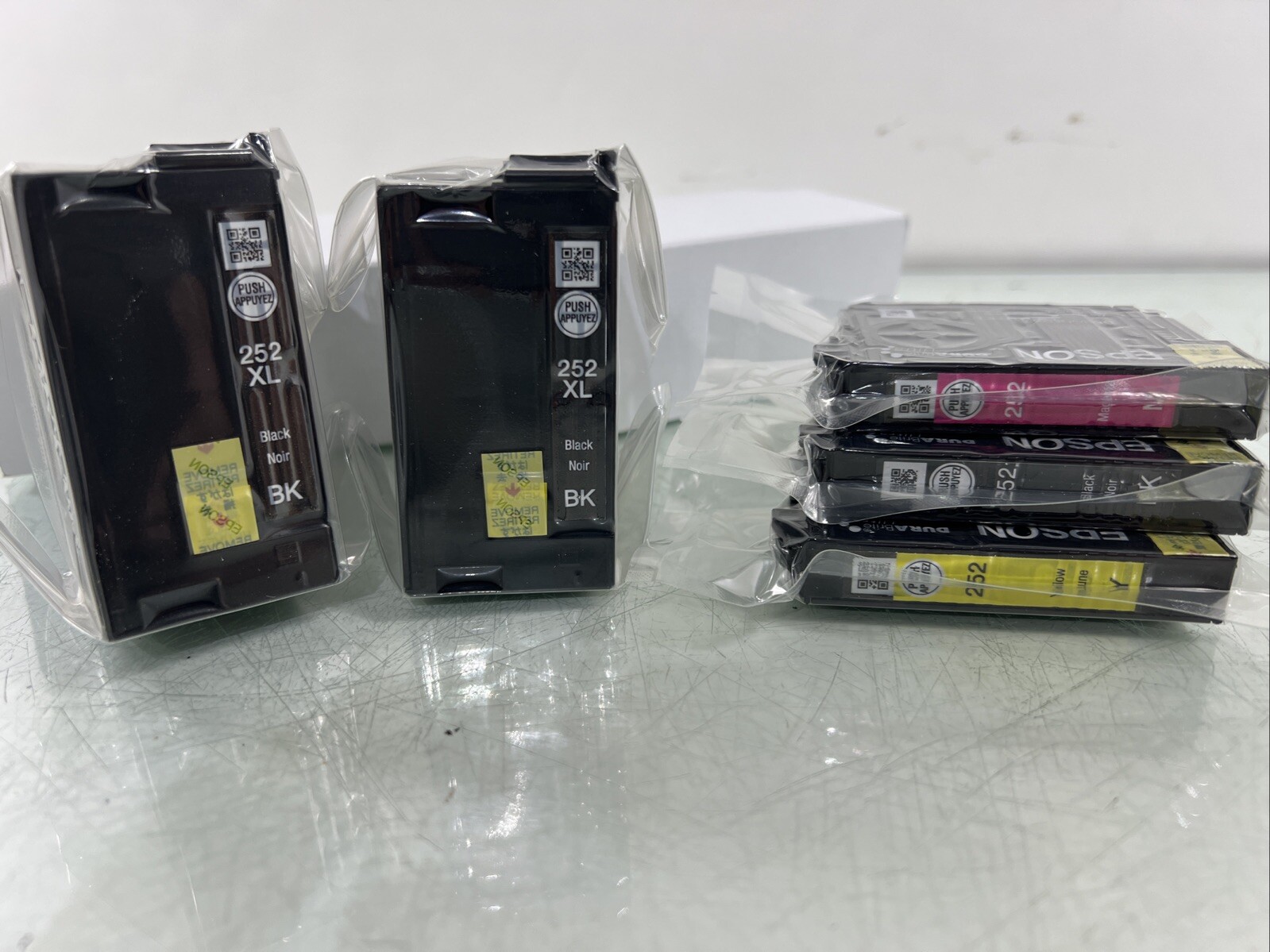 Epson 2-252XL Black & 252 Yellow Magenta Color & 252 black 5-pack