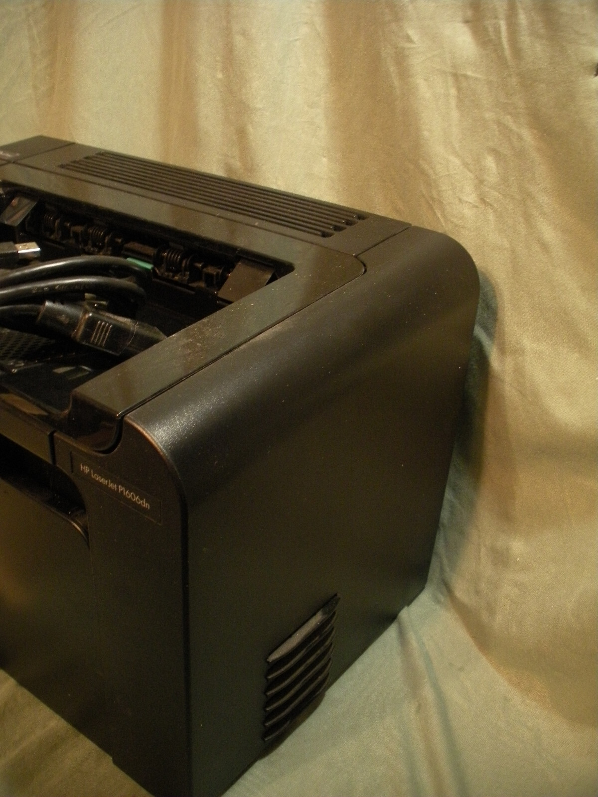 HP Laserjet Pro P1606dn Workgroup printer Pg Count 32,464
