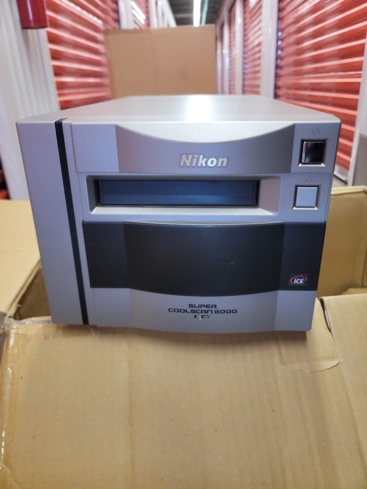 Nikon Super Coolscan 8000 ED Dedicated Film Scanner 4000 dpi LS