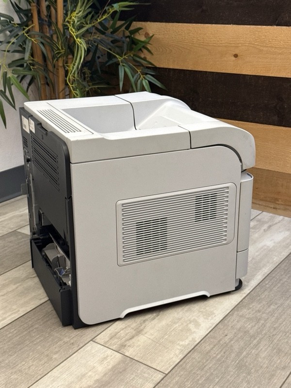 HP LaserJet 600 M602 J8028E – Used Working with Toner