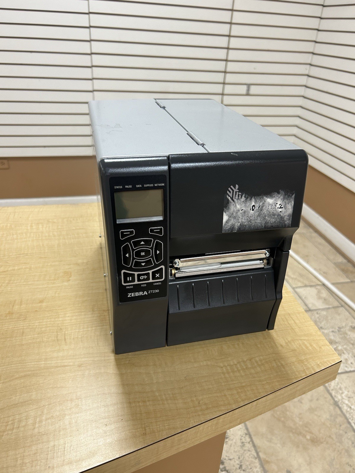 Zebra ZT23042-T01200FZ ZT230 Thermal Transfer Industrial Printer cs
