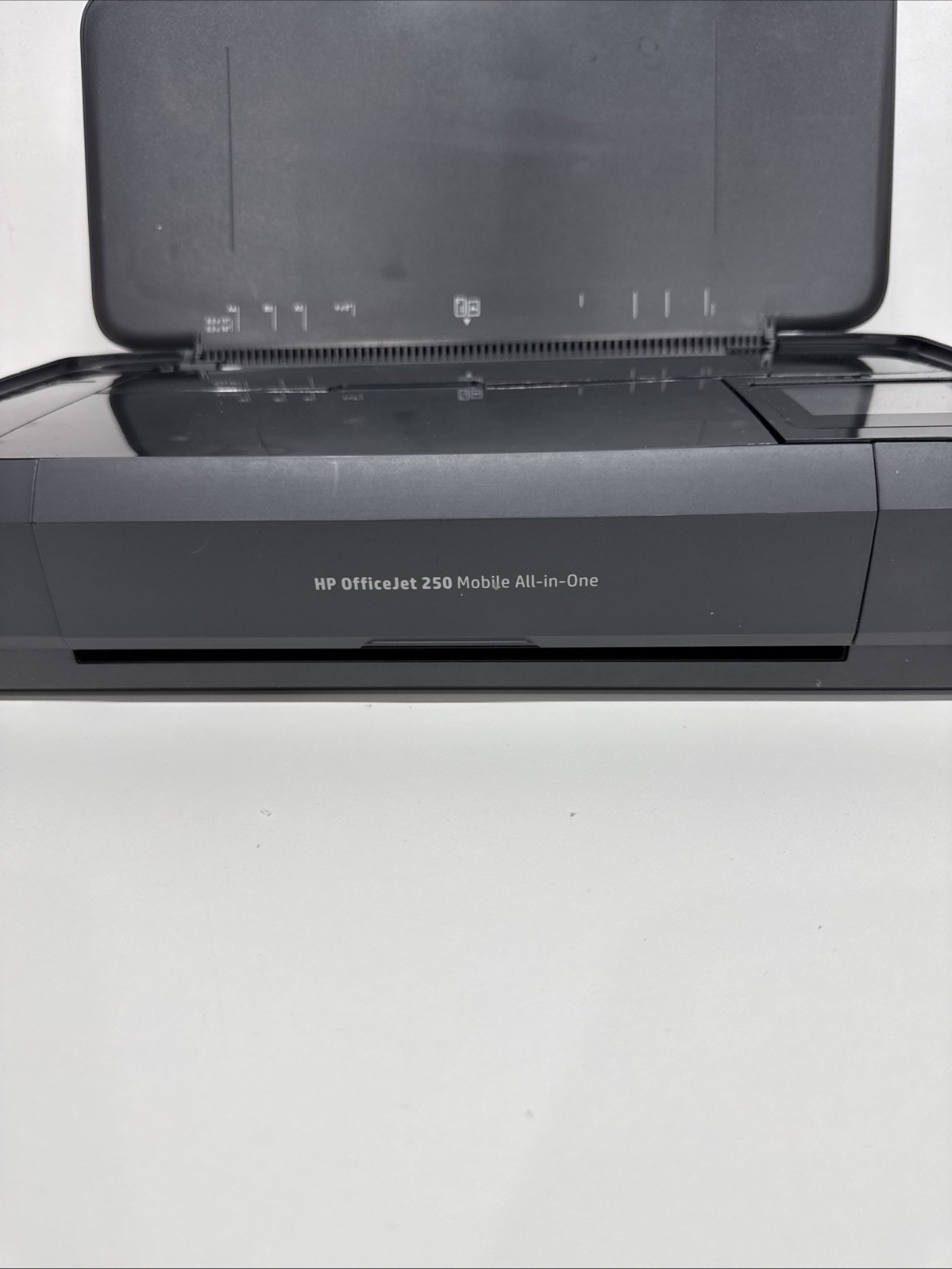 HP OfficeJet 250 Mobile All-in-One Printer With Battery And No Ink.new