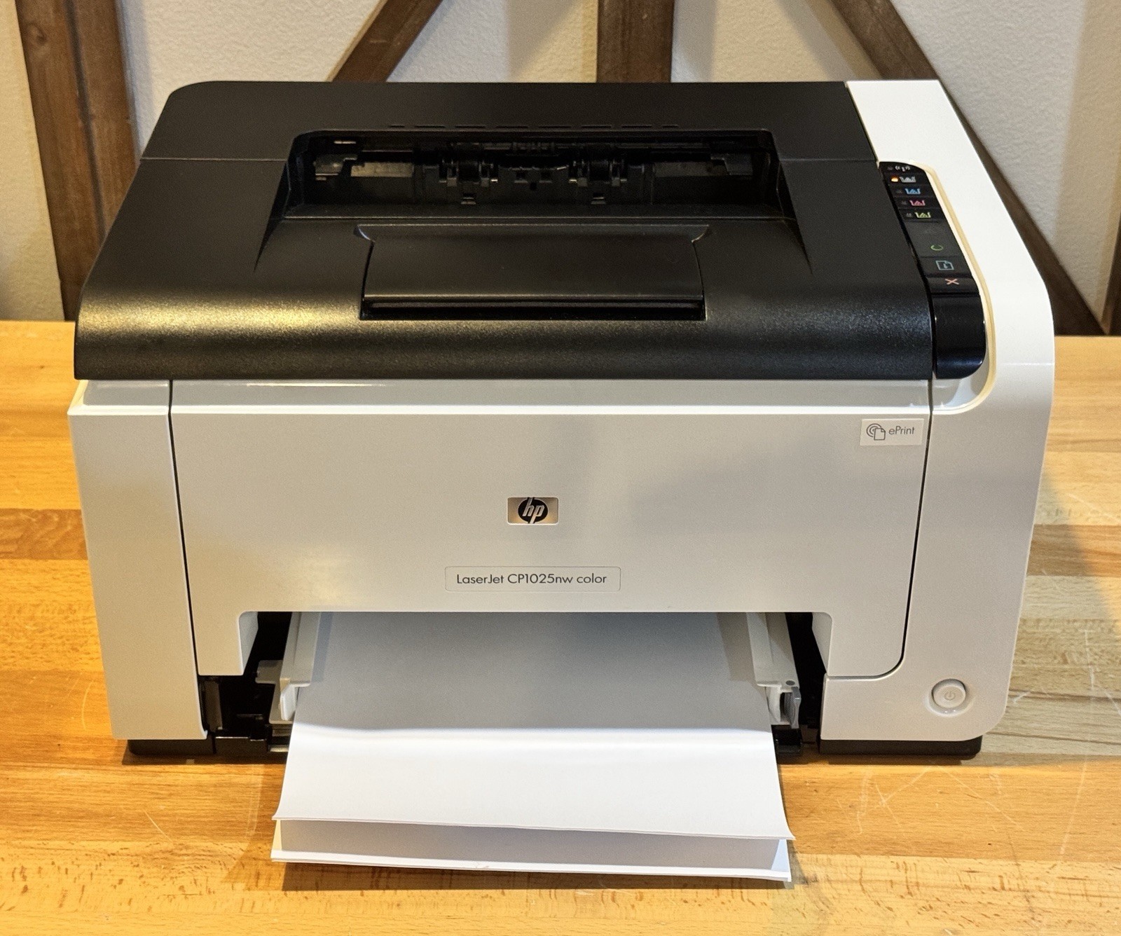 HP LaserJet CP1025nw Color Laser Printer USB Wireless CE314A