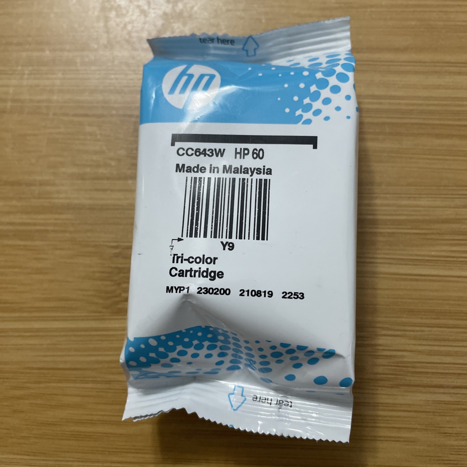 HP 60 Single Ink Cartridge – Tri-color (CC643WN#140) EXP: Unknown