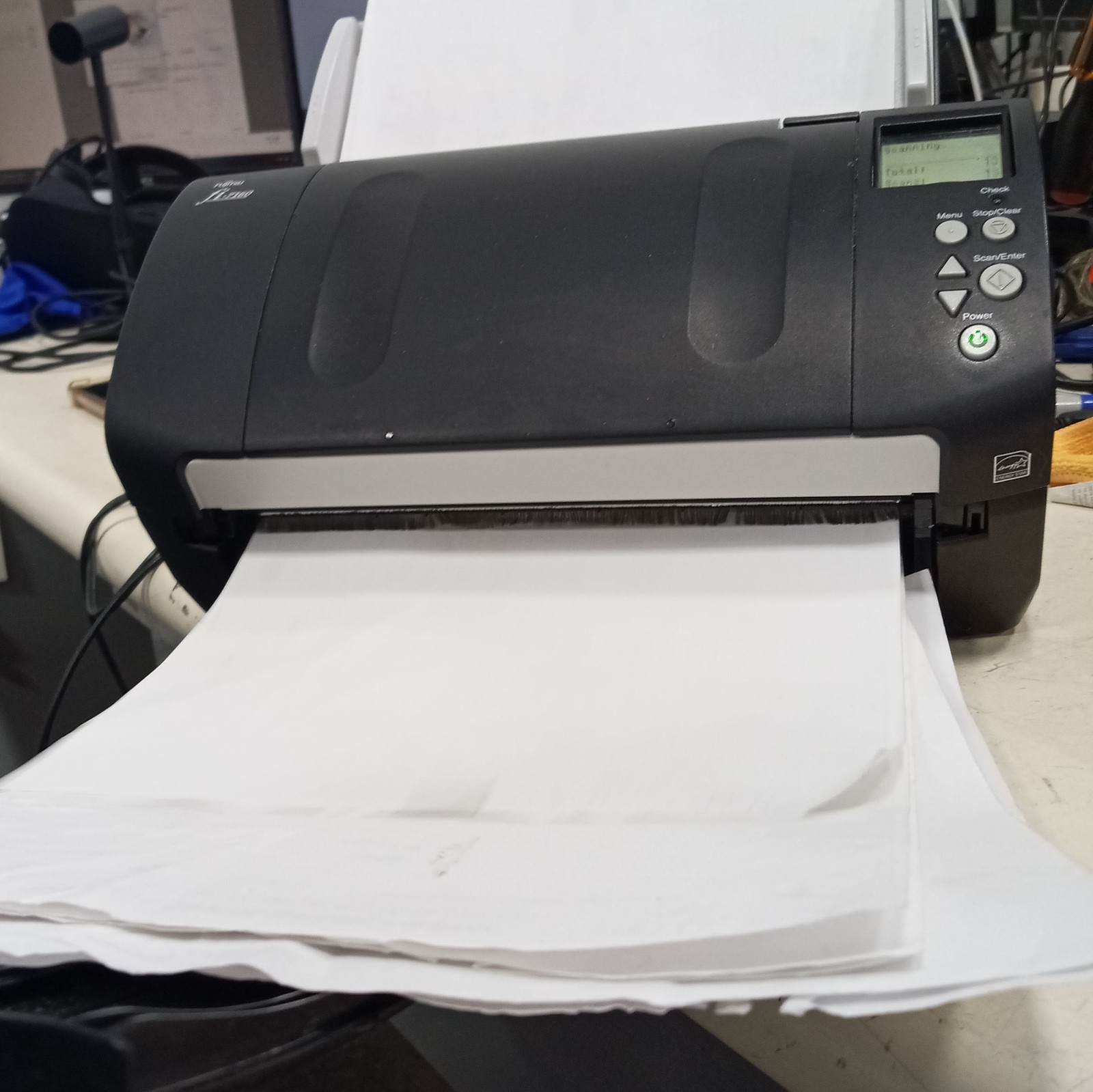 Fujitsu fi-7160 Document & Image Duplex 6000DPI Scanner PA03670-B055 – WORKING