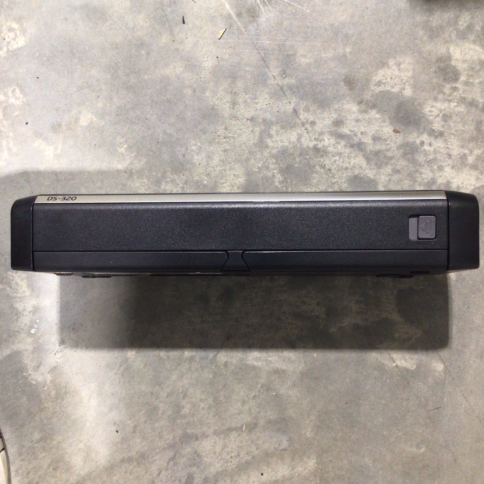 Epson DS-320 Portable Document Scanner USB 3.0 600×600 DPI A4 Support