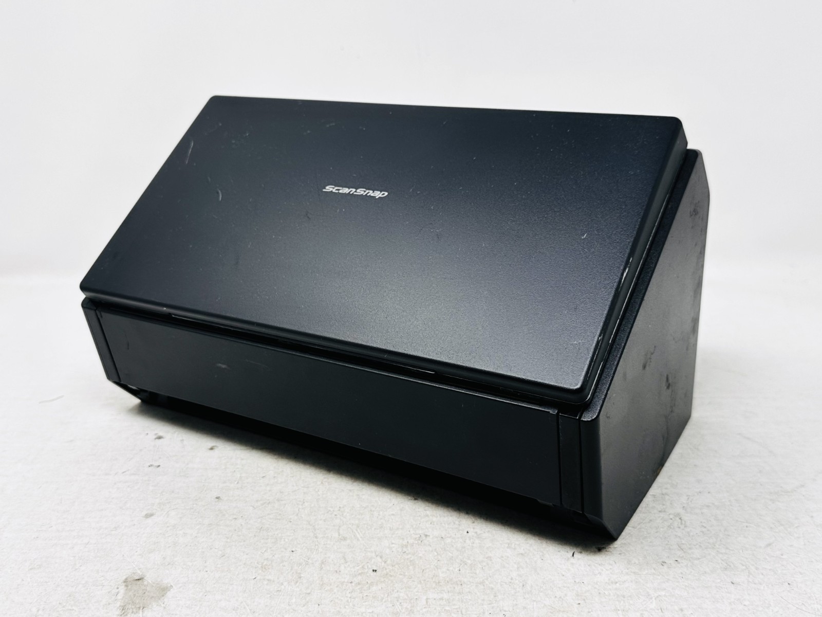 Fujitsu ScanSnap iX500 Wireless Duplex Document Scanner – No Chords