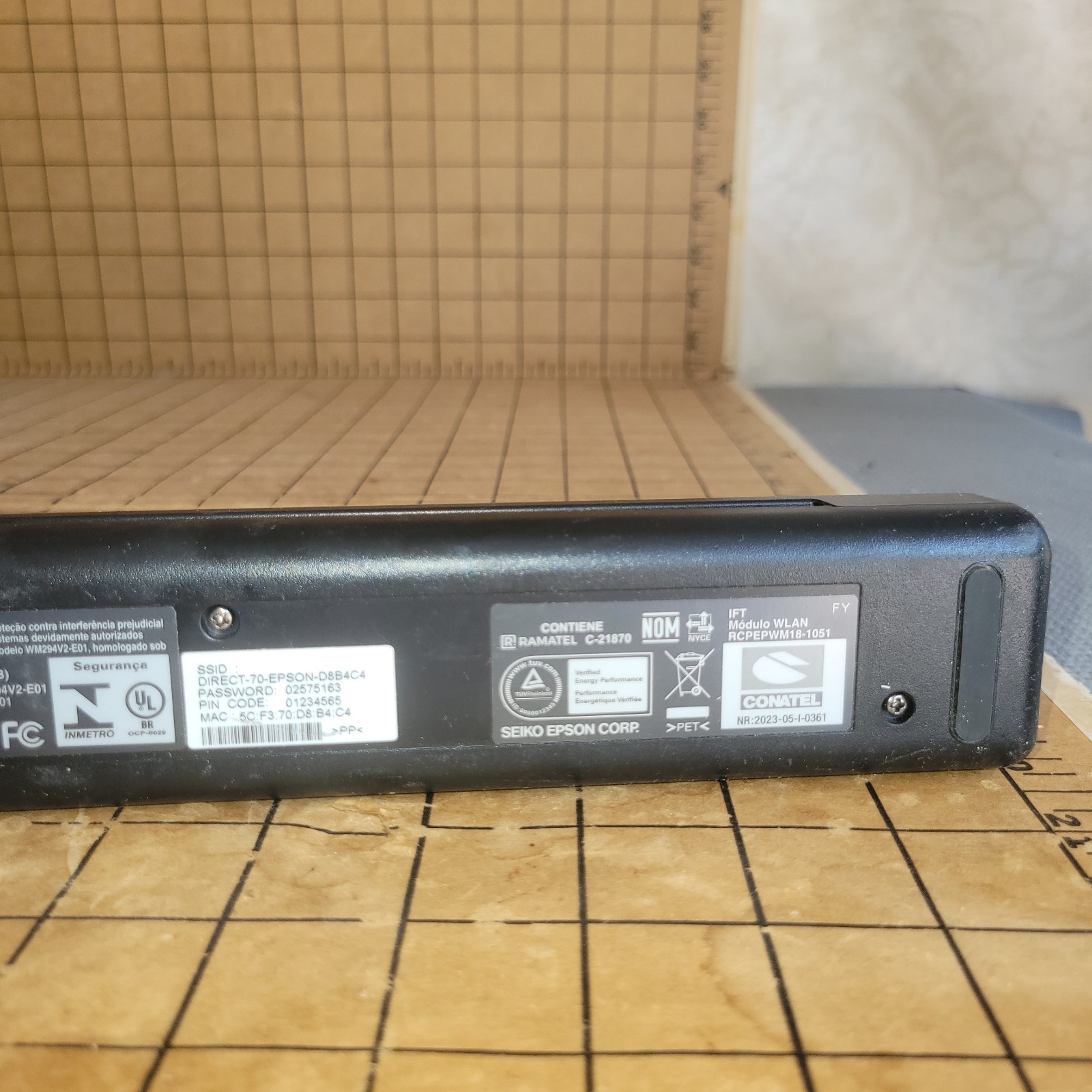 Epson WorkForce ES-60W Wireless Portable Color Document Scanner – Black B7 READ!