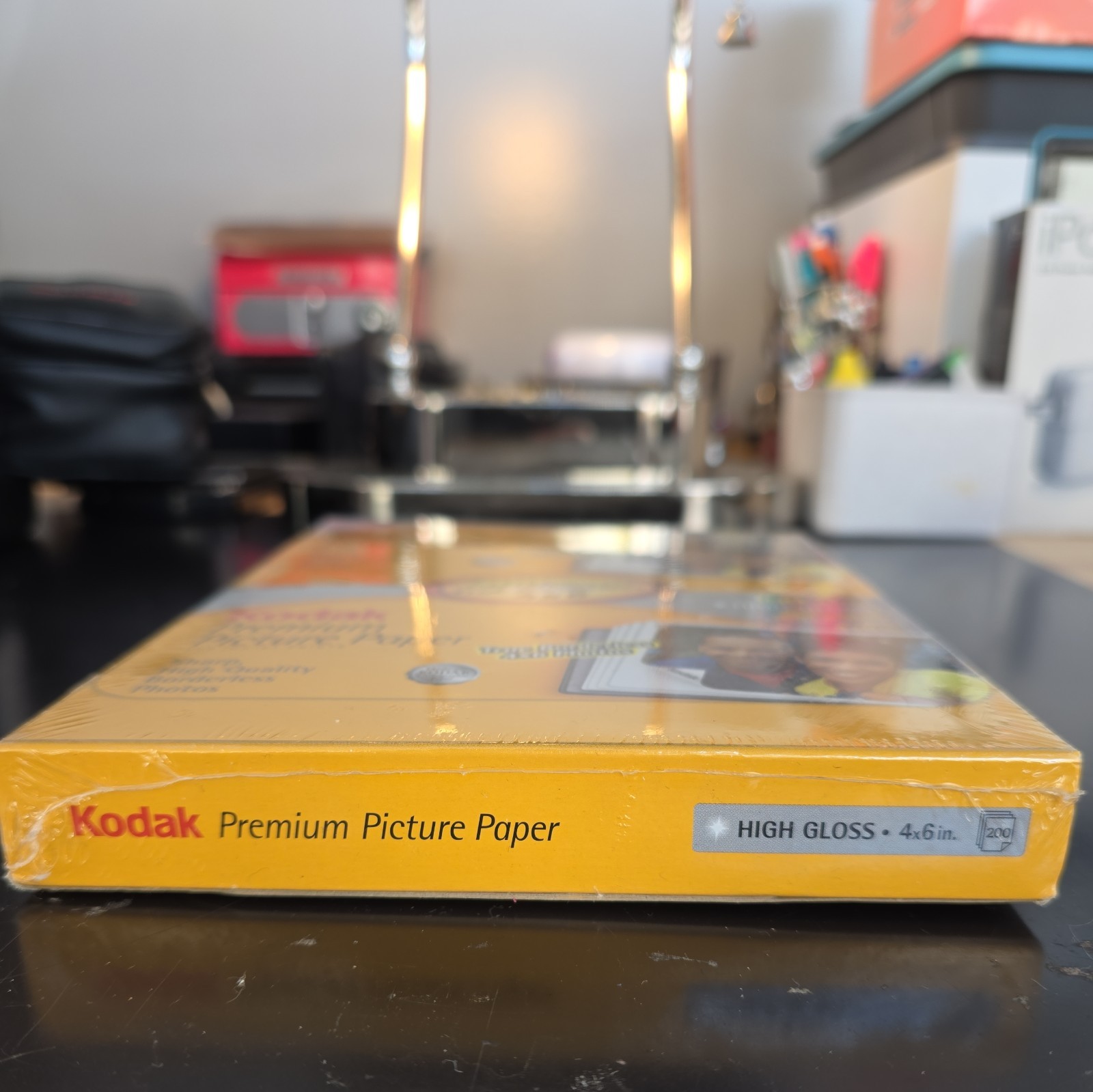 Kodak Premium Photo Paper 4×6 200 Sheets High Gloss True Borderless( See Photos)