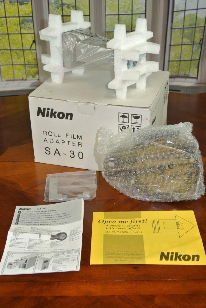 Nikon SA-30 Roll Film Adapter for Coolscan 4000 and Coolscan 5000 ED w/ Bracket