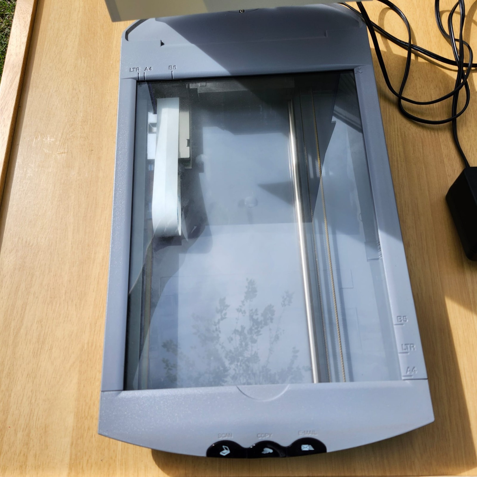 Canon CanoScan F916000 Flatbed Scanner
