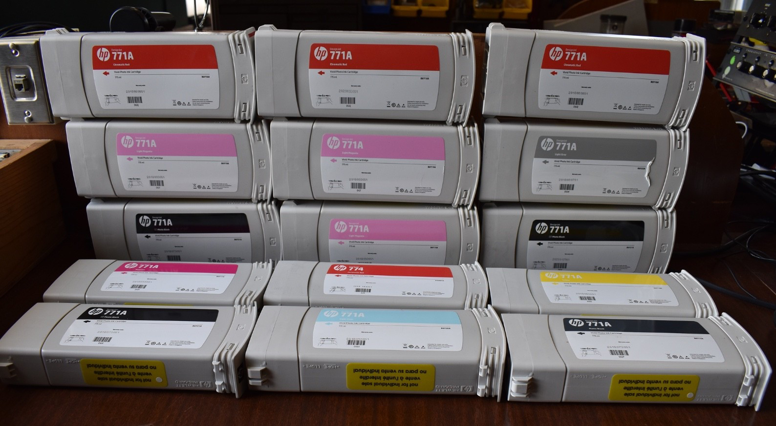 Lot of 15 USED HP DesignJet 771a Ink Cartridges EMPTY/PARTIAL Fill Content only