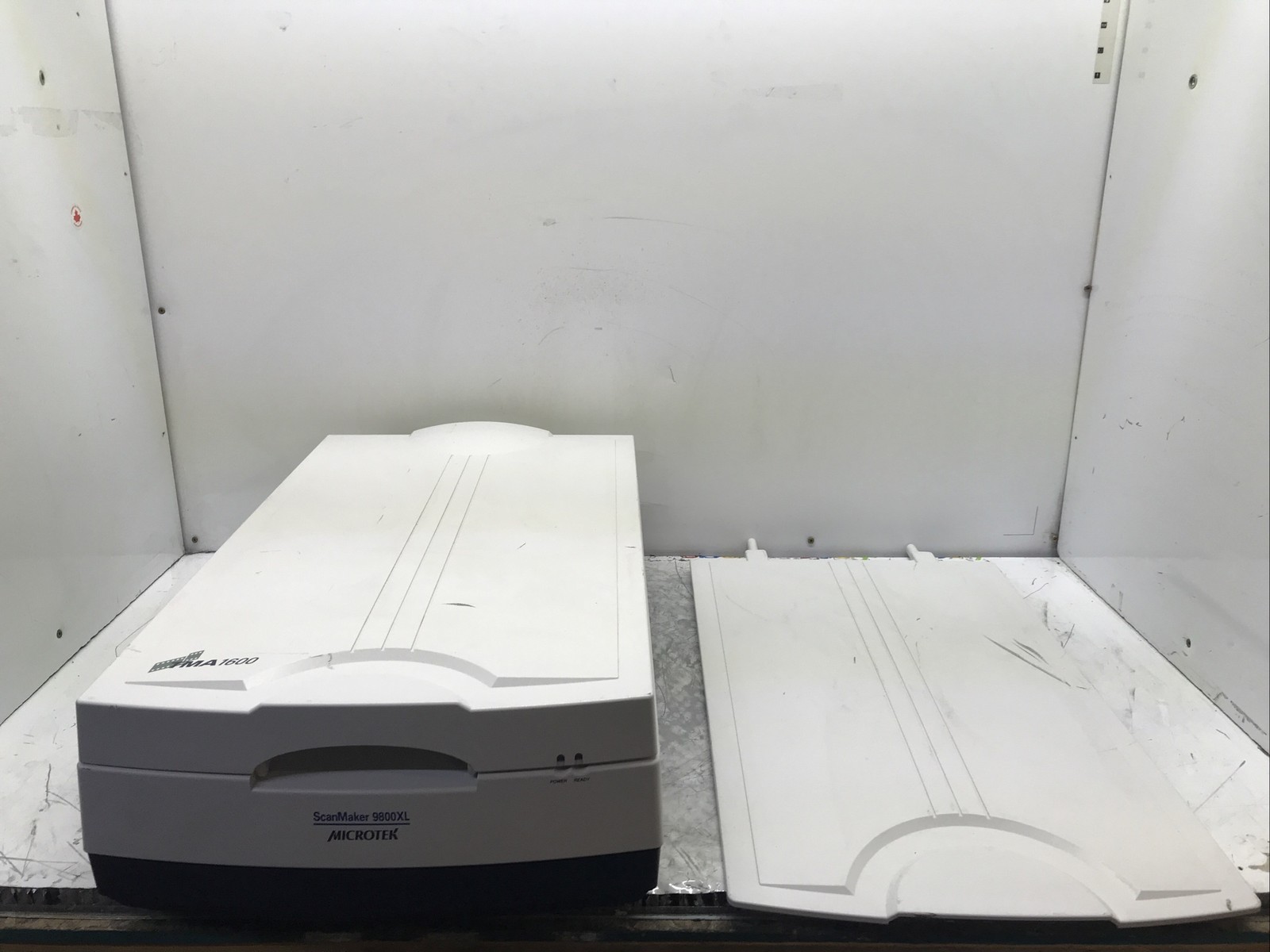Microtek ScanMaker 9800XL A3 large-format flatbed film scanner with TMA 1600