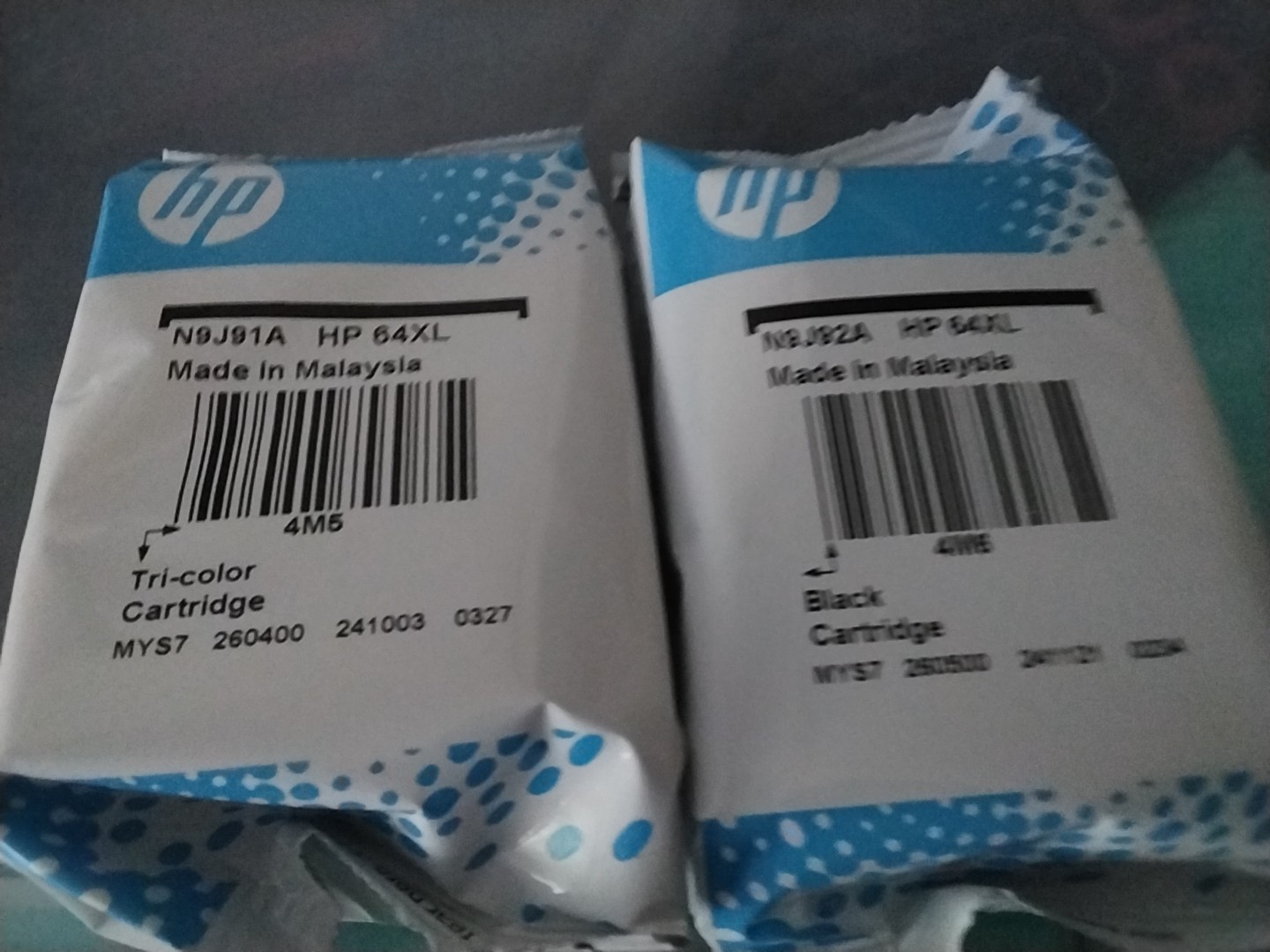 HP 64XL Black & Tricolor Combo Ink Cartridges Genuine OEM expires 8.2027