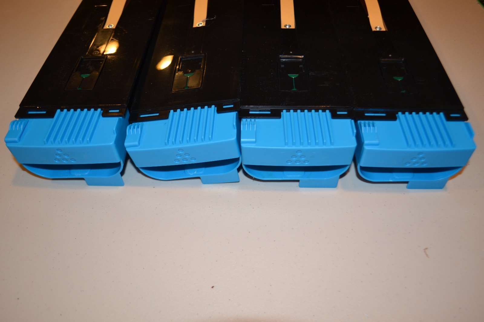 Compatible 4 CYAN toner for Xerox DC 700 700i J75 (JAPAN Powder) NON-OEM (SOLD)