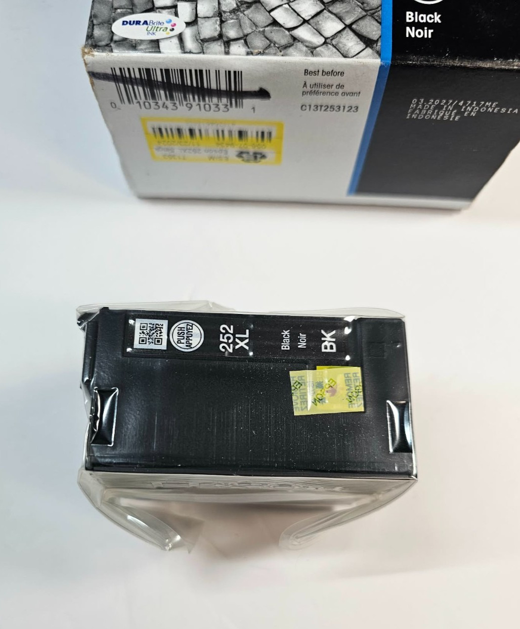 Epson Genuine/Original 252XL Black Inkjet Ink Cartridge For Epson T252XL120-CP