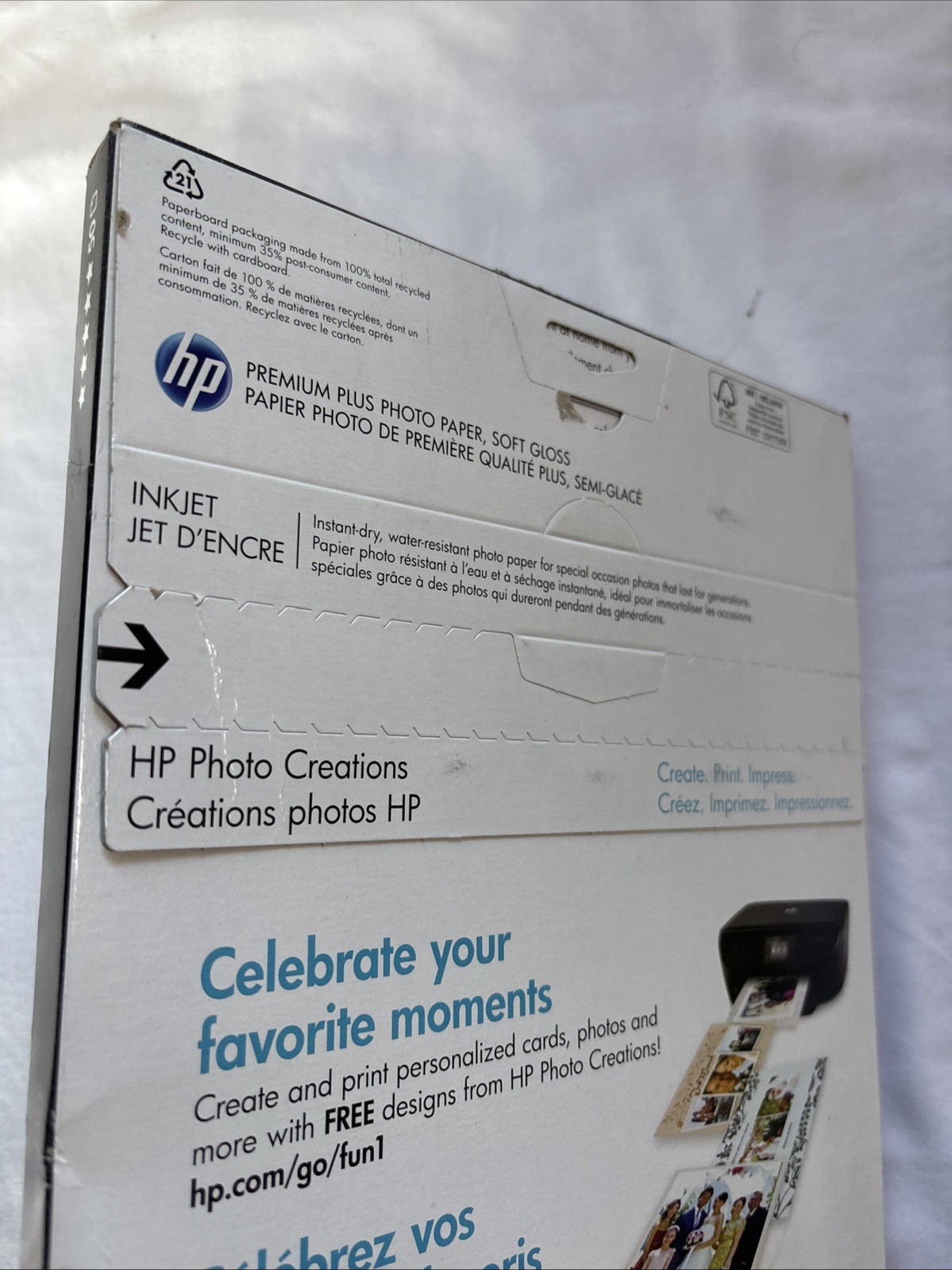 HP Premier Plus Inkjet Print Photo Paper 8 1/2″ x 11″ Soft Gloss CR667A
