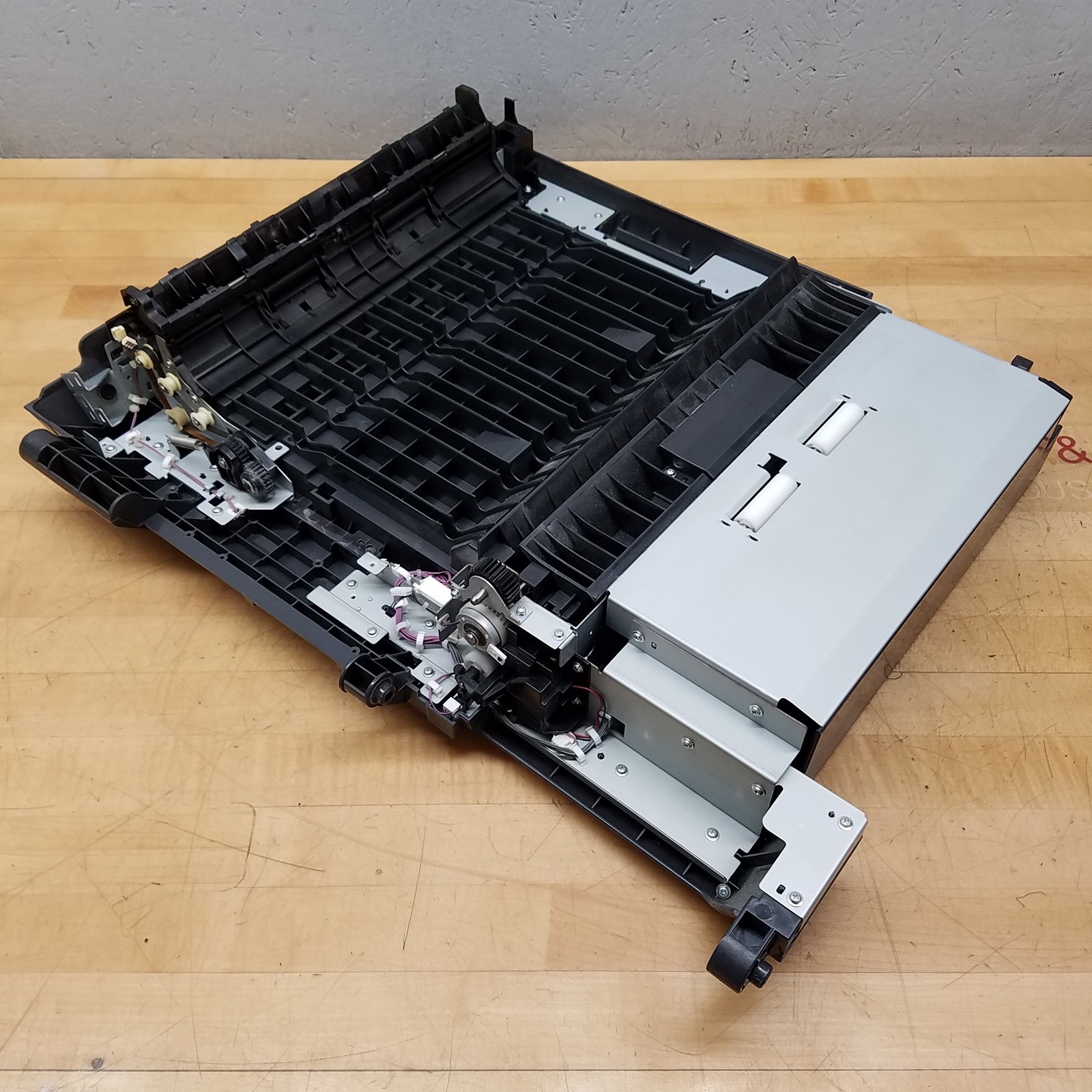 Konica Minolta Vertical Transport Door Assembly For C280 Printer – USED
