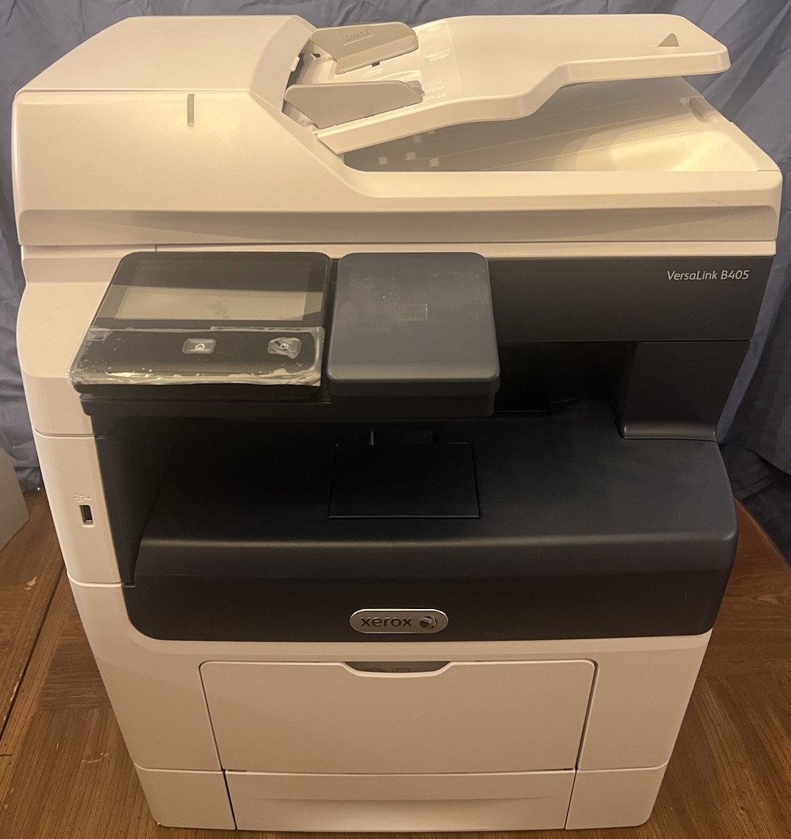 *Barely Used Xerox VersaLink B405/YDN Monochrome Multifunction Printer 871 Count