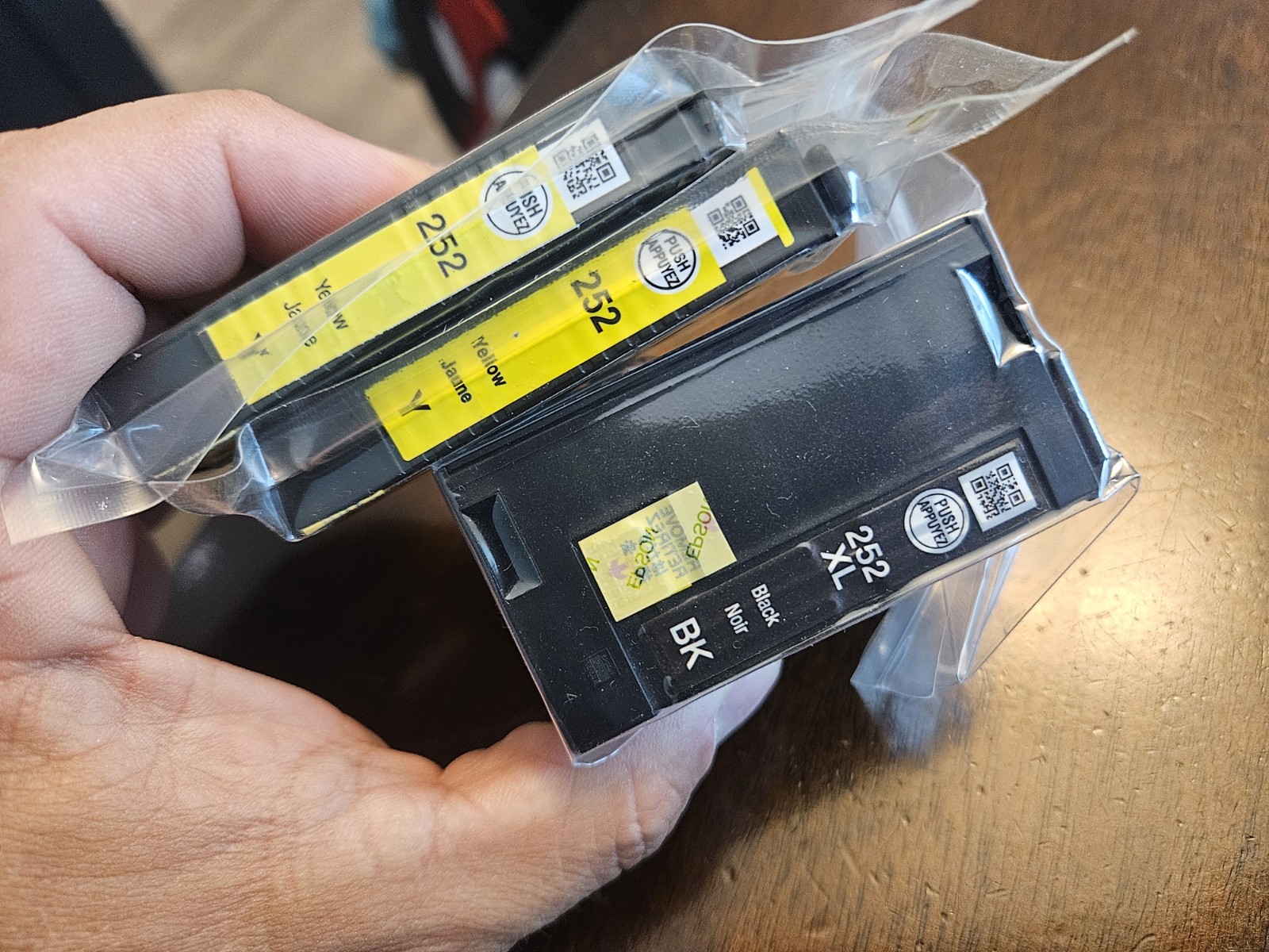 Epson Genuine (2) 252 Yellow And (1) 252xl Black