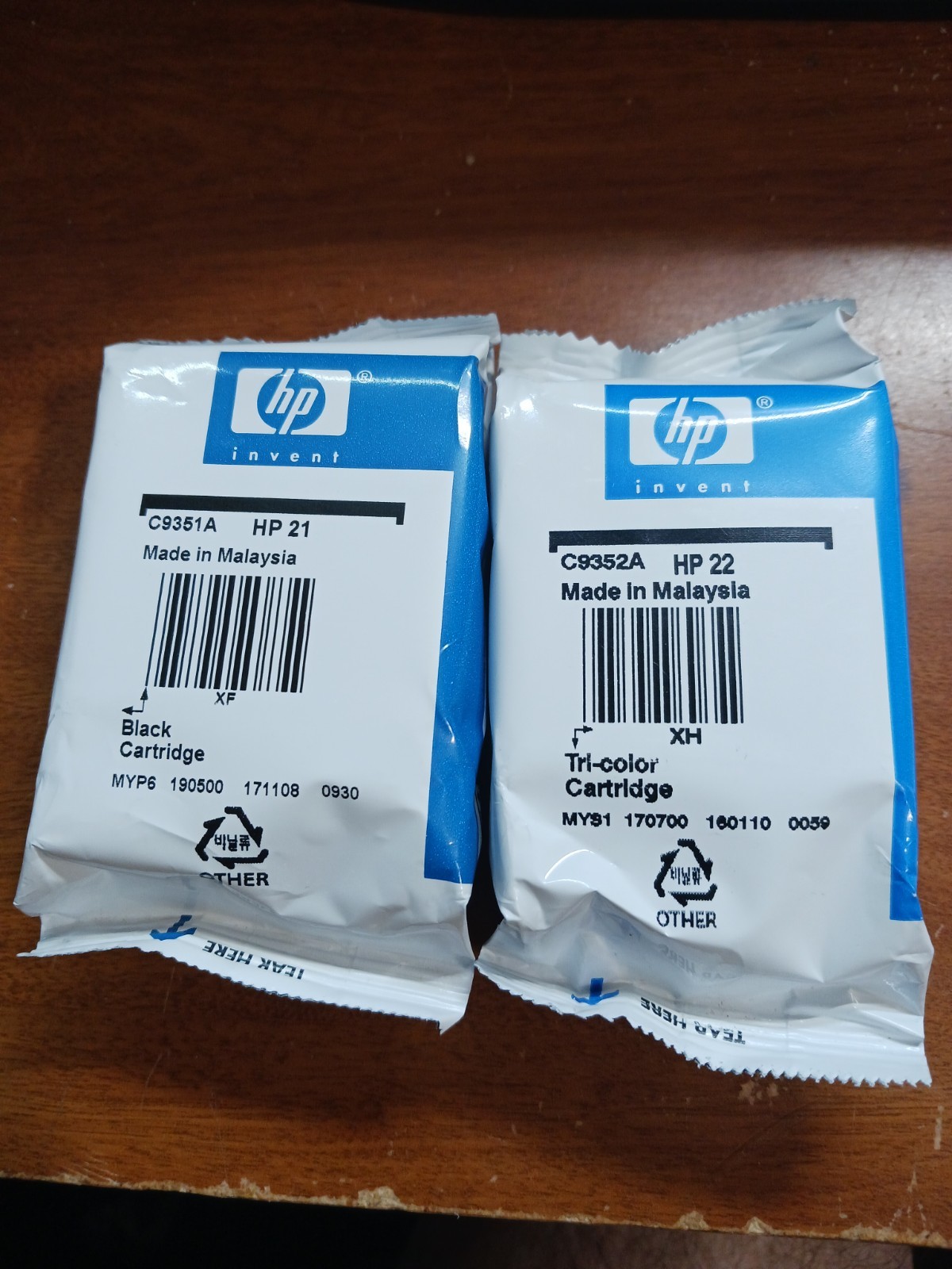 HP 21 Black HP 22 Tri Color Ink Cartridges C9351A C9352A Sealed