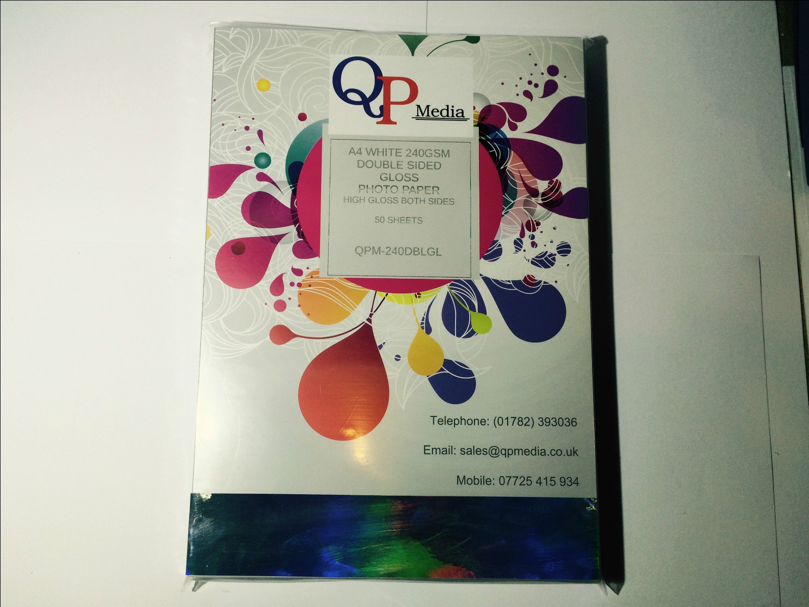 A4 DOUBLE SIDED HIGH GLOSS INKJET LASER PHOTO PAPER 220gsm (100 SHEETS)