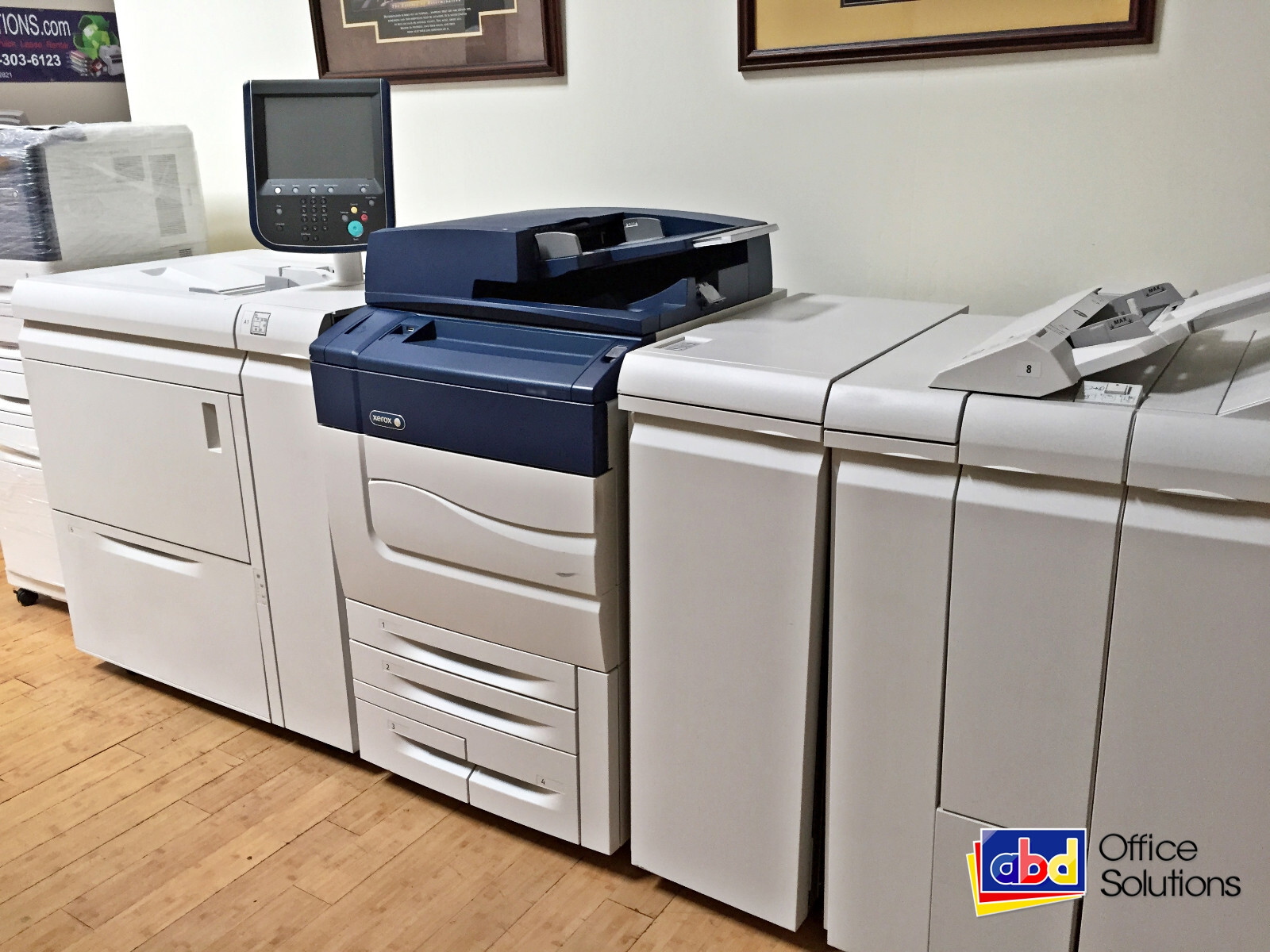 Xerox Color C60 Color Printer 1-Tray OHCF Std Finisher Integrated Fiery 65 ppm