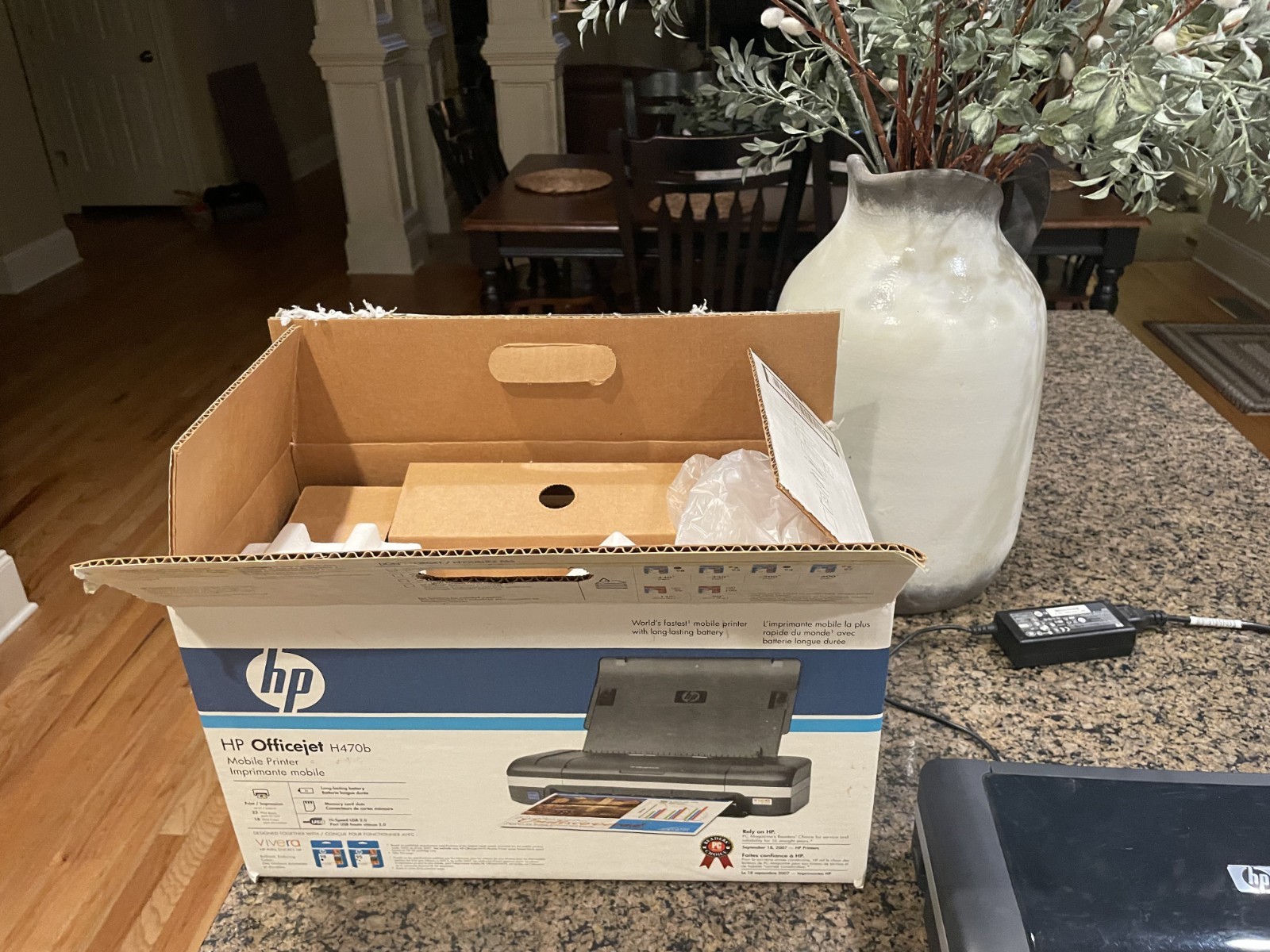 HP OfficeJet H470 Mobile Inkjet Printer