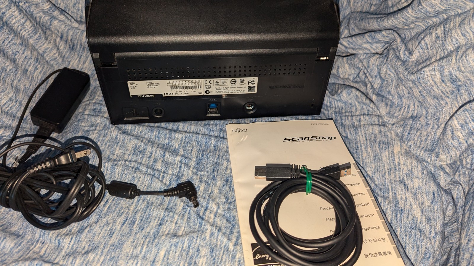 Fujitsu ScanSnap iX500 Color Duplex Document Scanner – USB & Wi-Fi – w/OEM acc.