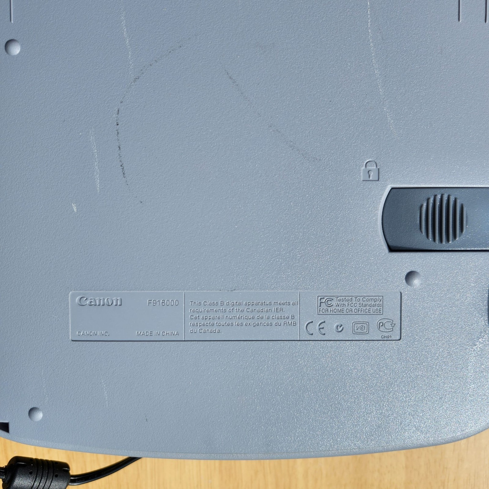 Canon CanoScan F916000 Flatbed Scanner
