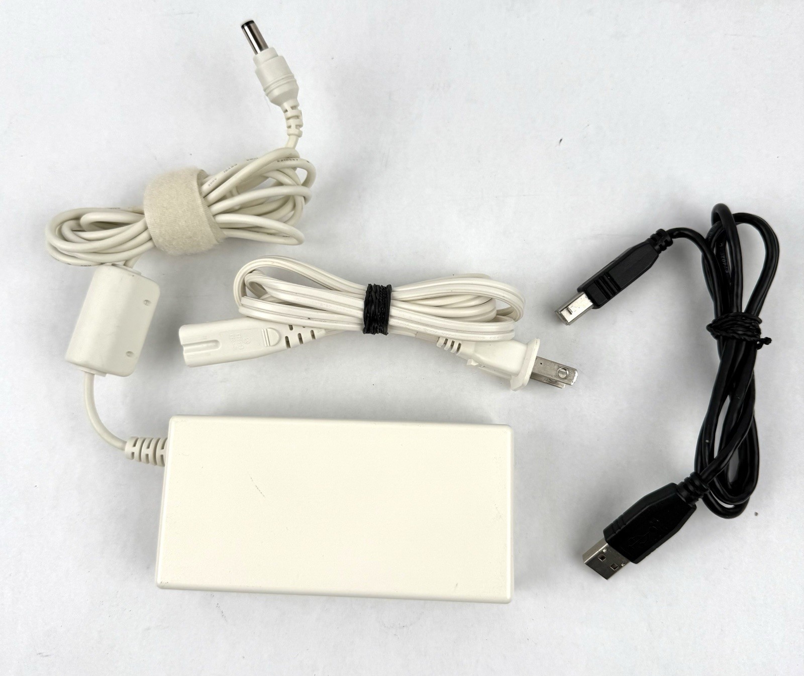 Canon CA-CP200 W Compact Power Adapter 24V 2.2A OEM AC Charger W/ USB for SELPHY