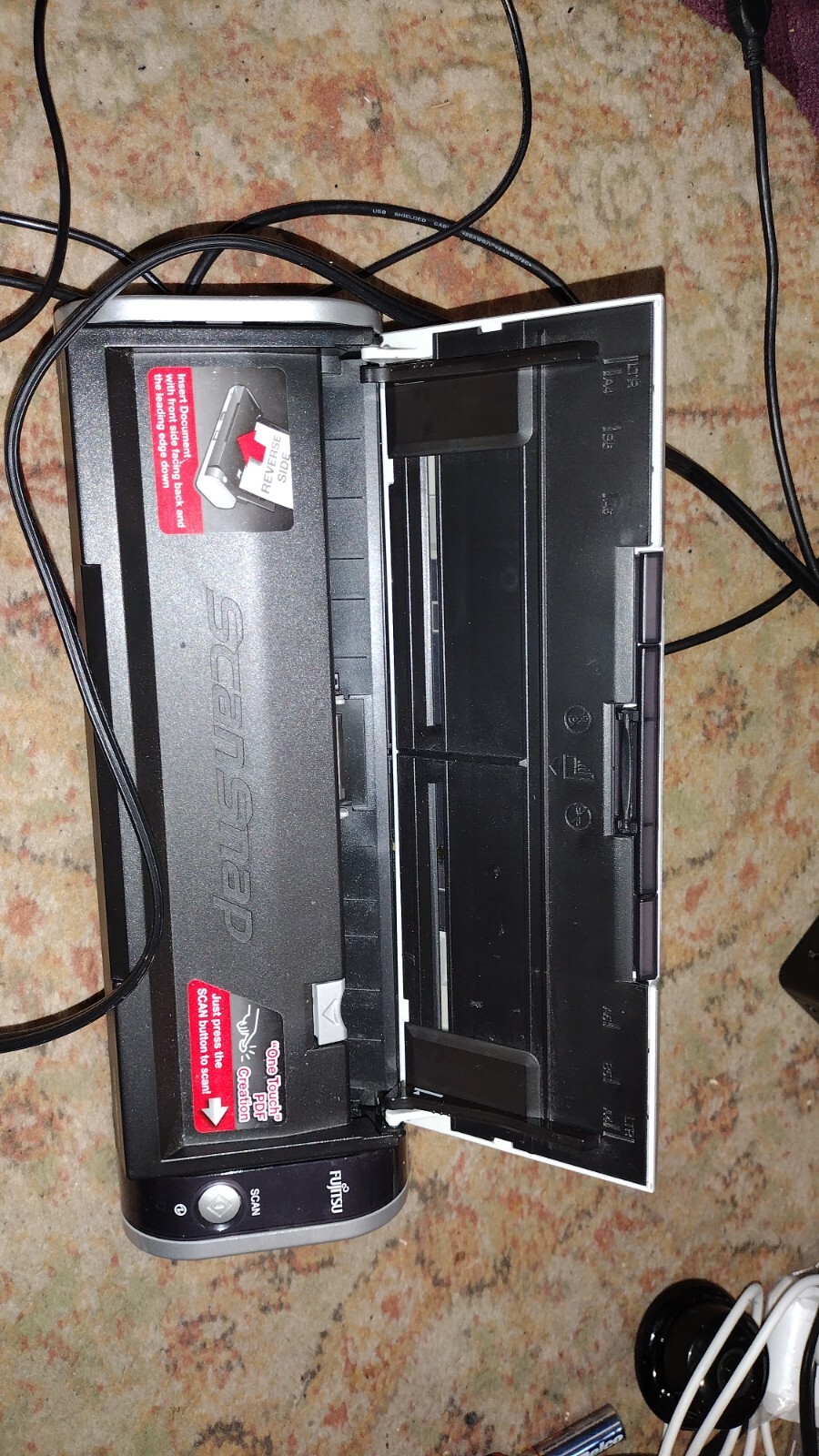 Fujitsu ScanSnap S300 Color Mobile Scanner (Scanner Only) for parts/repair as is